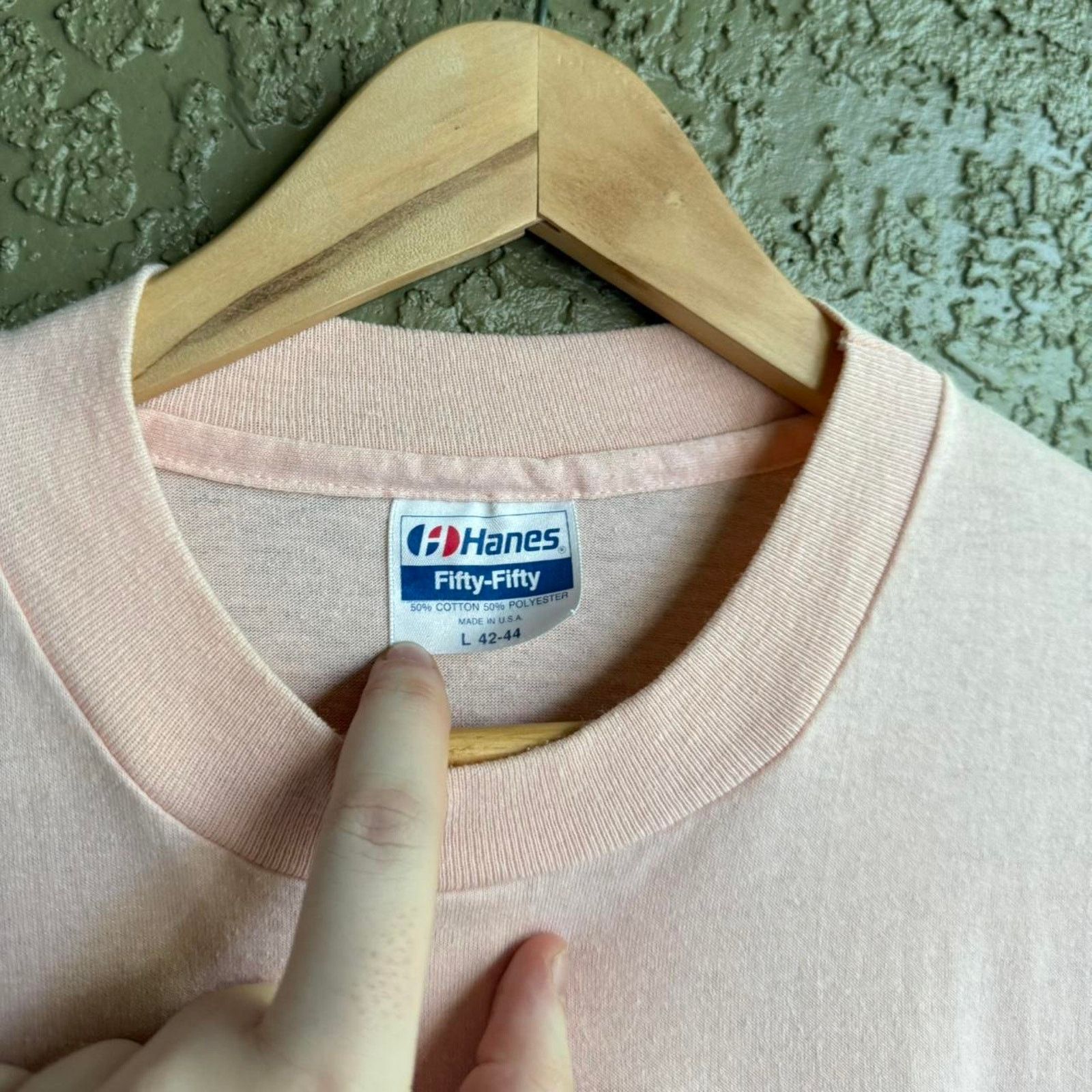 Other Vintage 80s Lake Hopatcong Water Rat Men's L Pink Tee Size US L / EU 52-54 / 3 - 5 Thumbnail