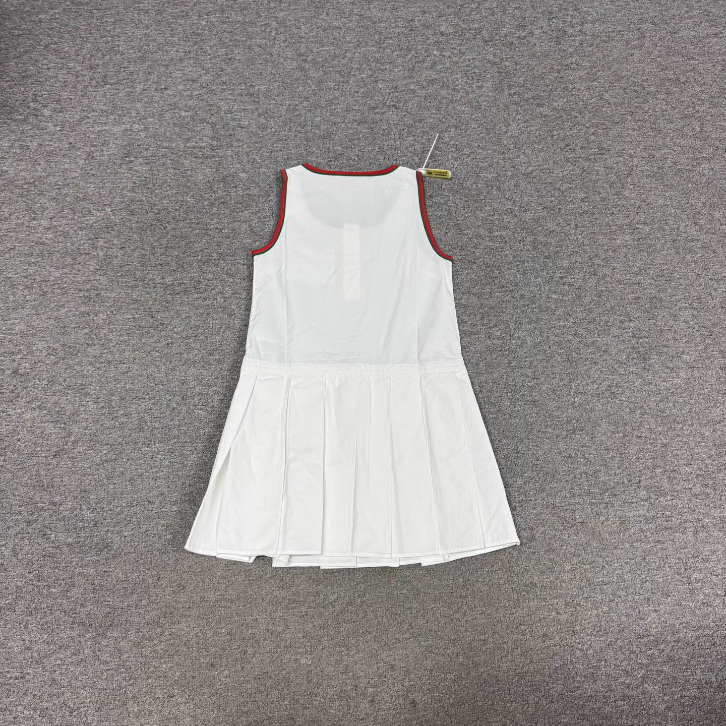 Gucci Gucci new red green stripe cami dress 36 mint Size XS / US 0-2 / IT 36-38 - 4 Thumbnail