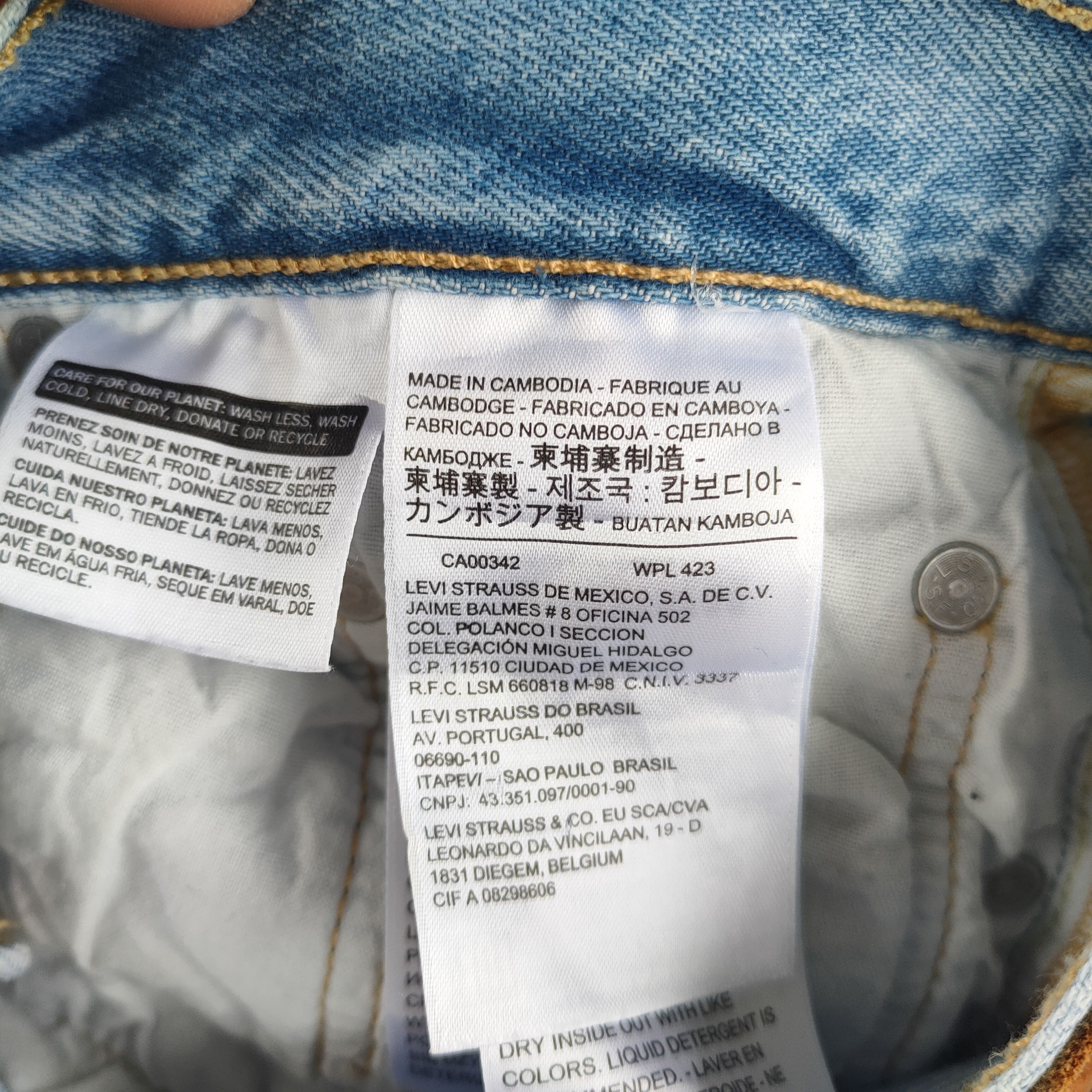 Levi's LEVI'S PREMIUM 501 FADED DISTRESSED DENIM JEANS PANTS Size US 30 / EU 46 - 14 Thumbnail