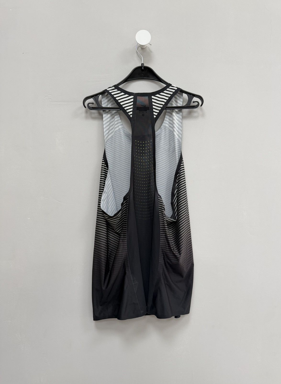 Nike Nike 2016 Pro Elite Team Tape Cut Singlet Size US XL / EU 56 / 4 - 2 Thumbnail