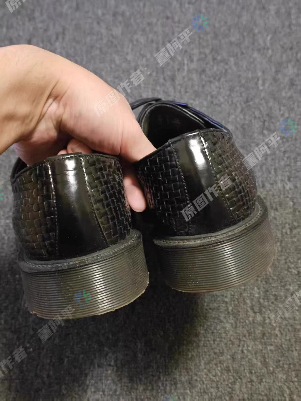 Dr. Martens Dr. Martens 1461 Made in England Q4 Size US 10 / EU 43 - 8 Thumbnail