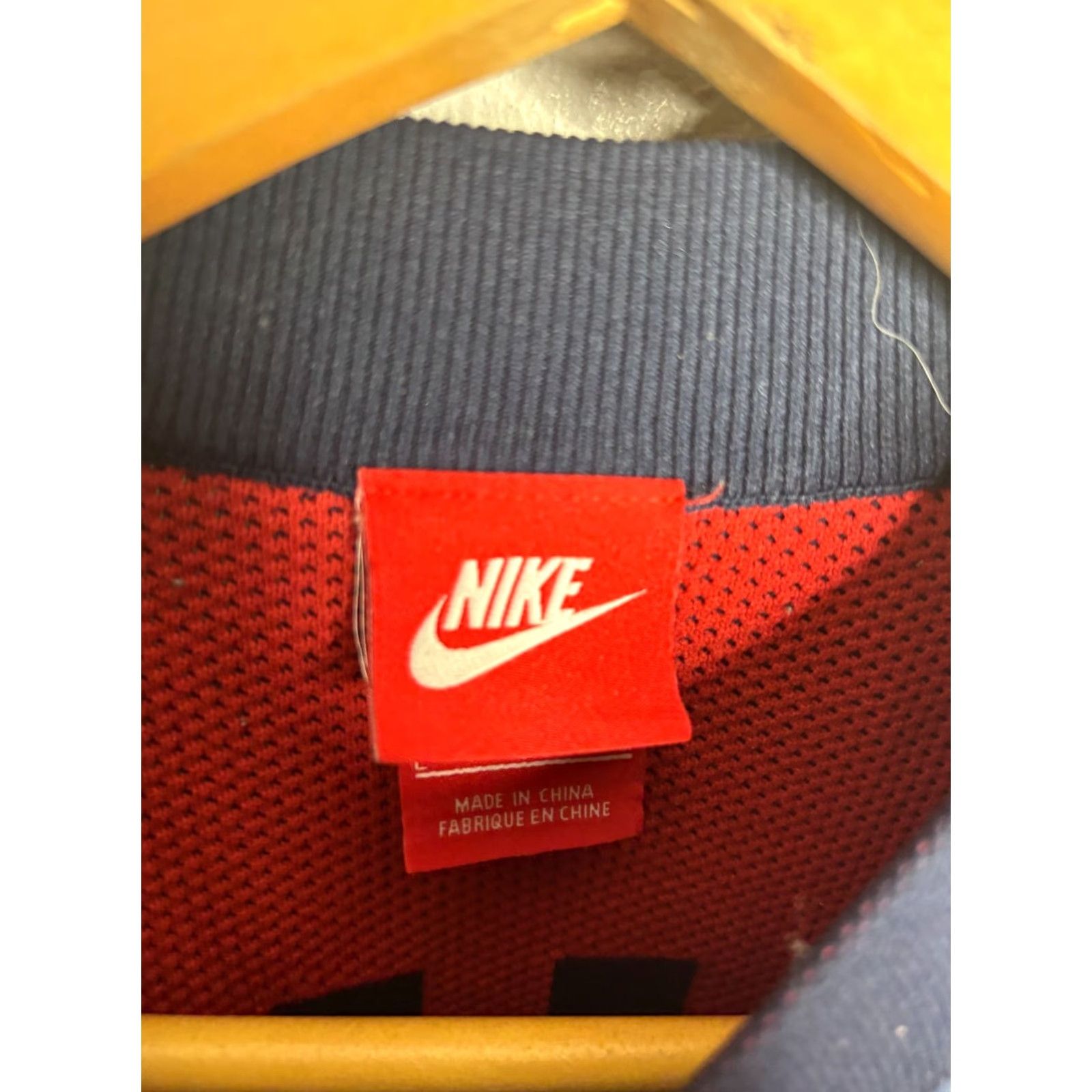 Nike Nike Women's Jacket Sports USA Dynamic Reveal Knit Tech L 1996 Blue Size L / US 10 / IT 46 - 4 Thumbnail