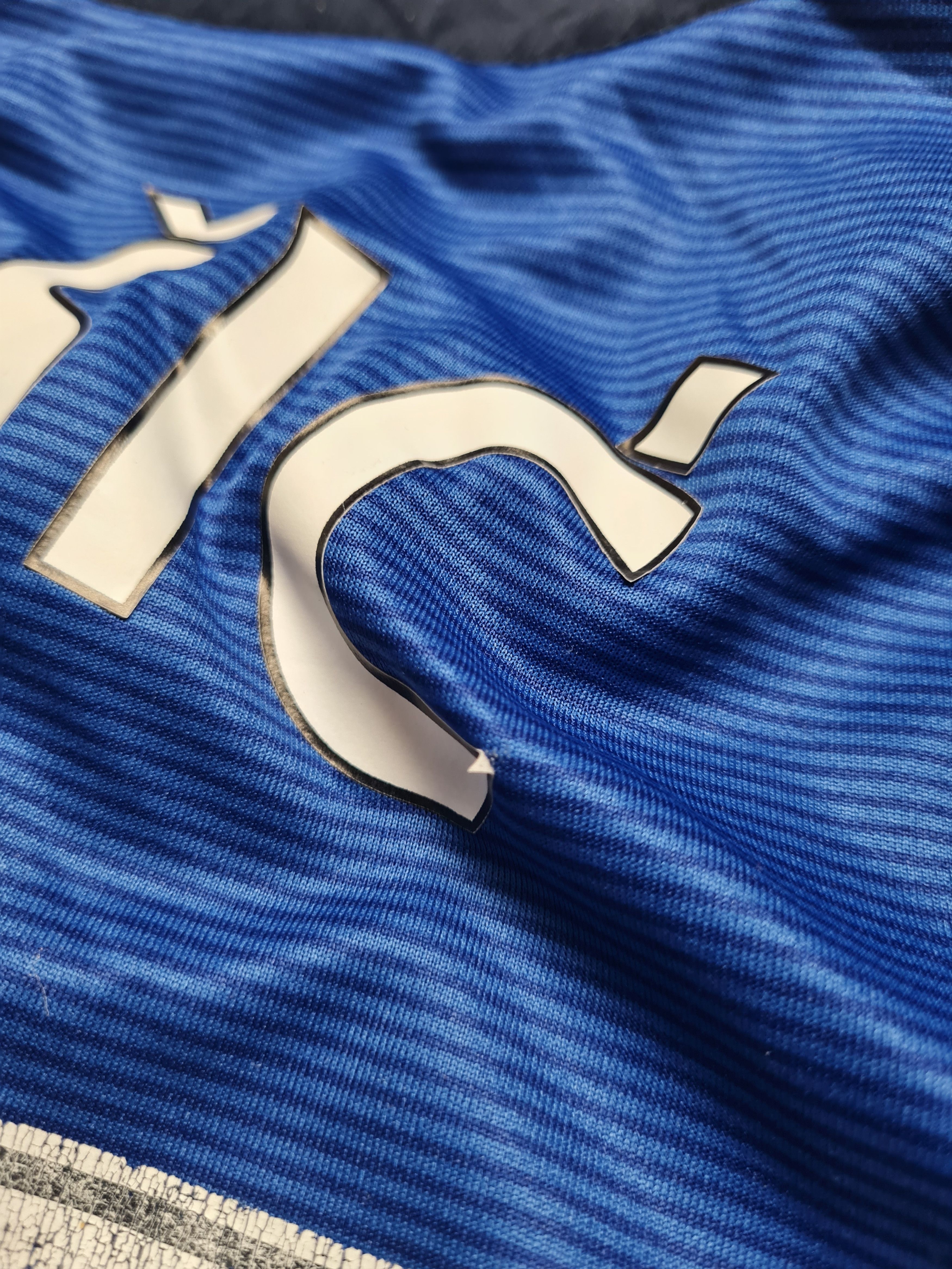 Umbro EVERTON ENGLAND 2014/2015 HOME SHIRT JERSEY #17 BESIC UMBRO Size US L / EU 52-54 / 3 - 21 Thumbnail