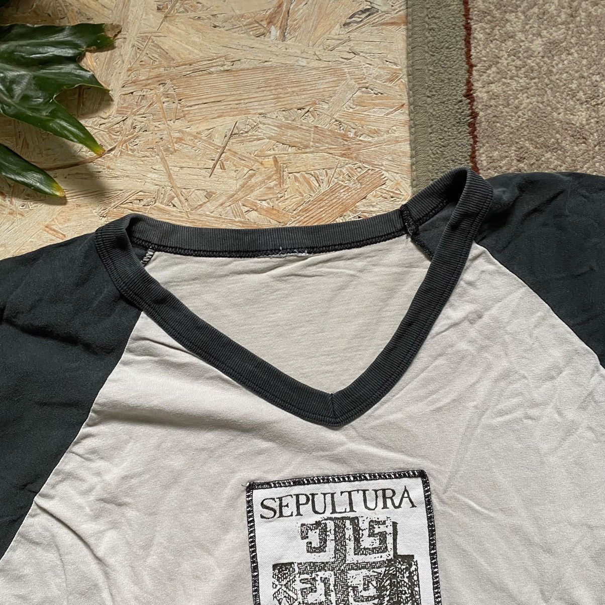 Band Tees × Vintage VINTAGE 90S SEPULTURA ROOTS RARE BAND TEE Size US L / EU 52-54 / 3 - 8 Thumbnail