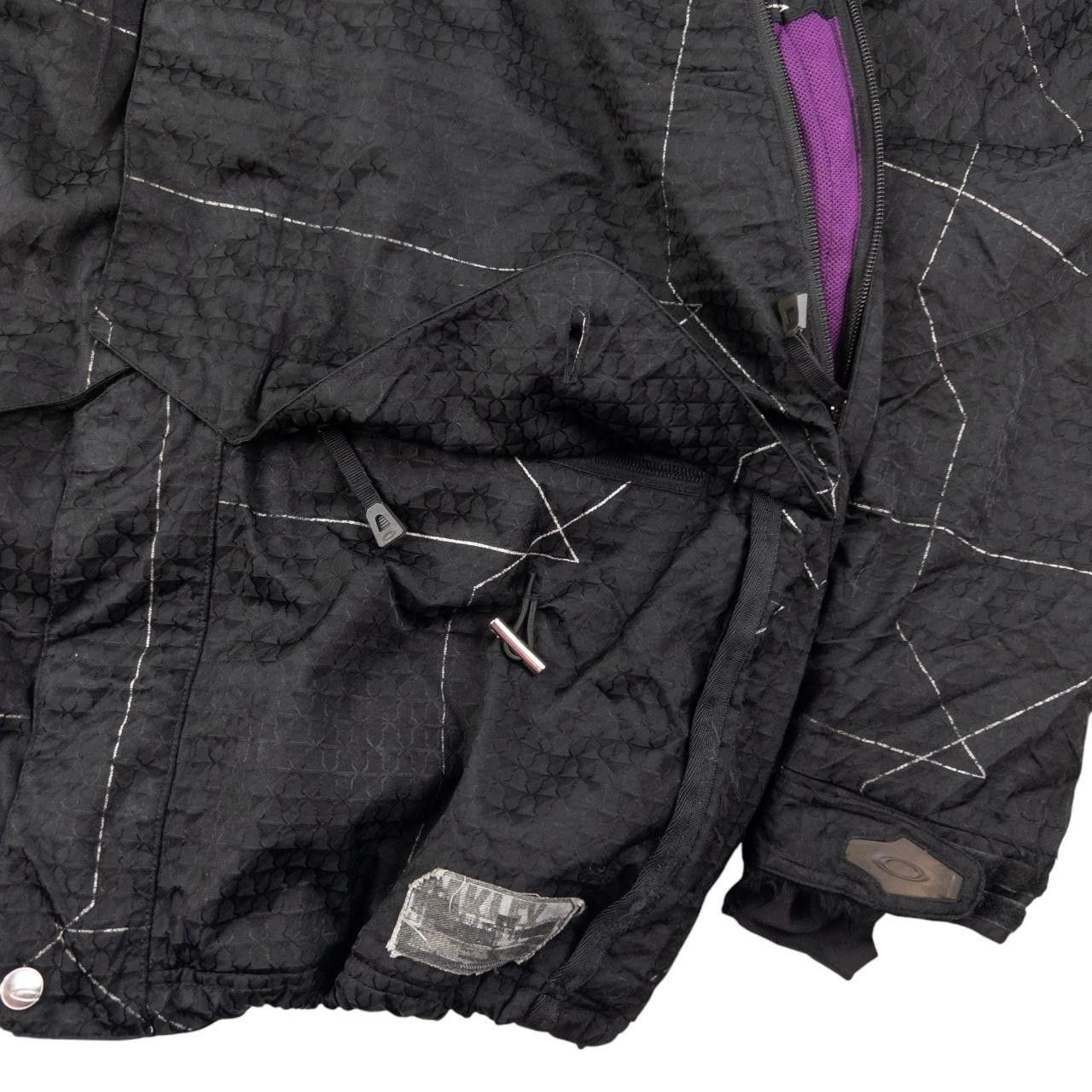Oakley Vintage Oakley Magnetic Geometric Zip Up Jacket Size XL Size US XL / EU 56 / 4 - 7 Thumbnail