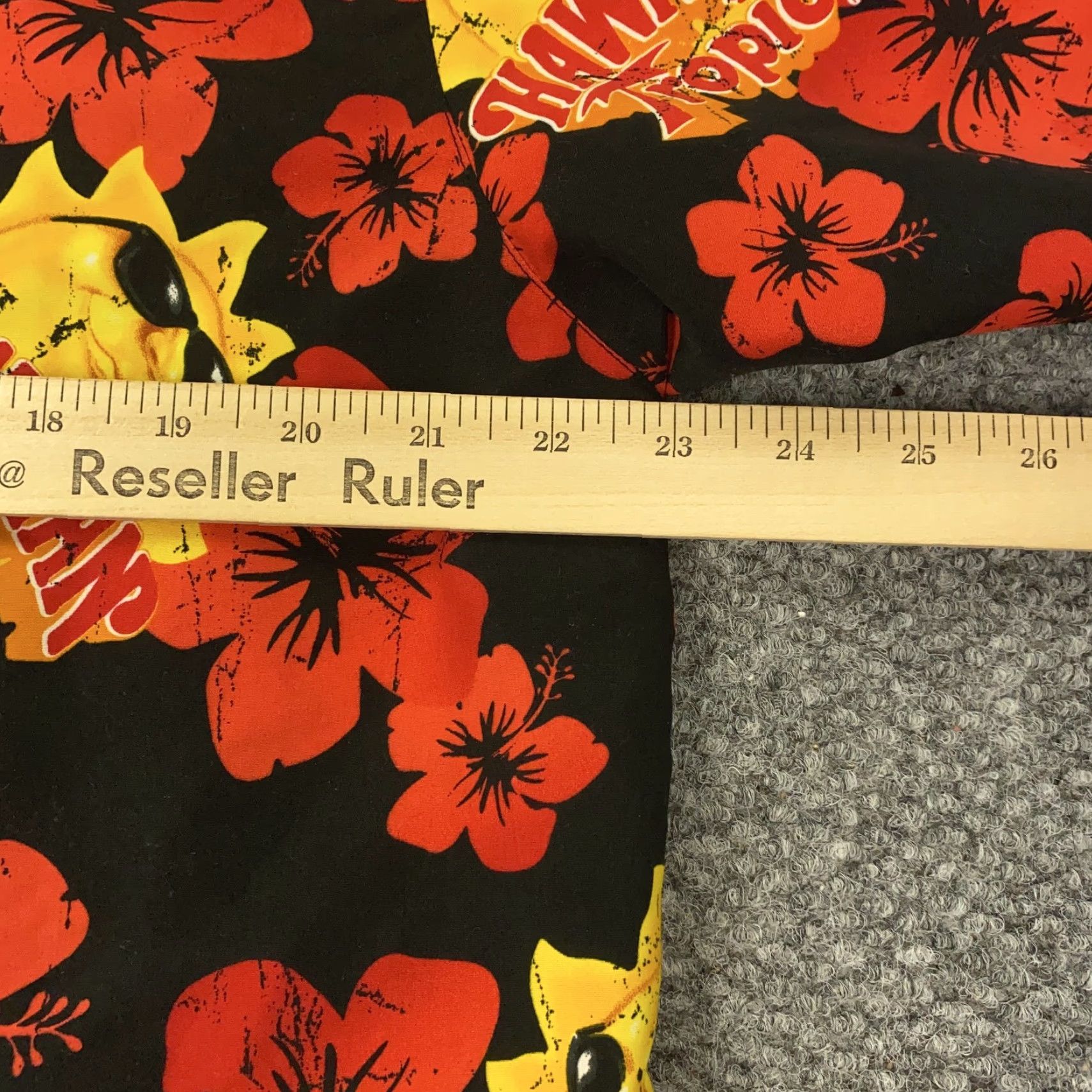 Vintage Hawaiian Tropic Shirt Mens Large Black Floral Button Up Beach Aloha Camp Casual Size US L / EU 52-54 / 3 - 6 Thumbnail