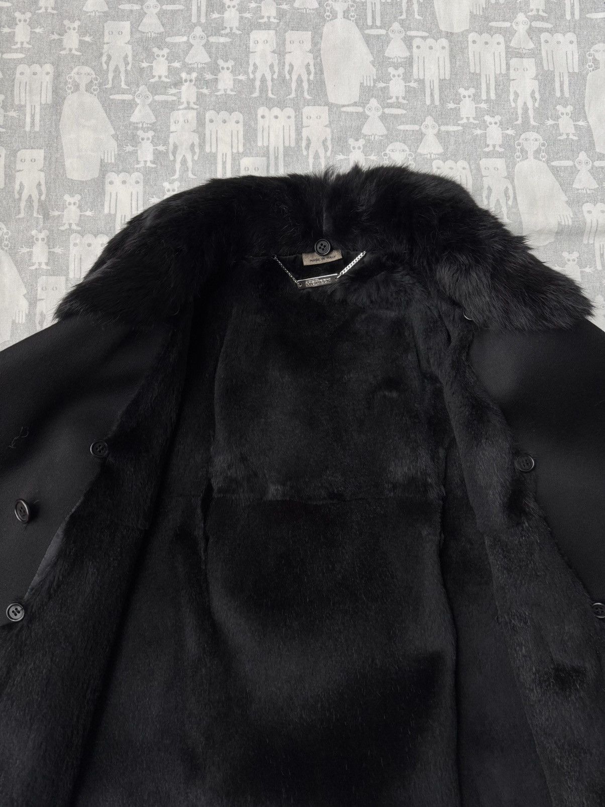 Alexander McQueen Alexander McQueen AW08 Fur Lined Double Breasted Jacket Size M / US 6-8 / IT 42-44 - 5 Thumbnail
