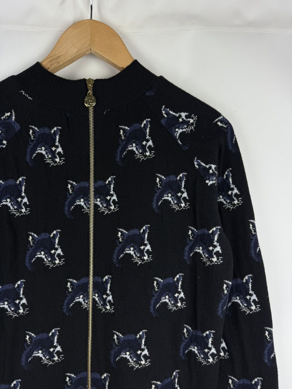 Maison Kitsune Maison Kitsune Multilogo Wool Silk Cashmere Back Zip Sweater Size S / US 4 / IT 40 - 16 Thumbnail