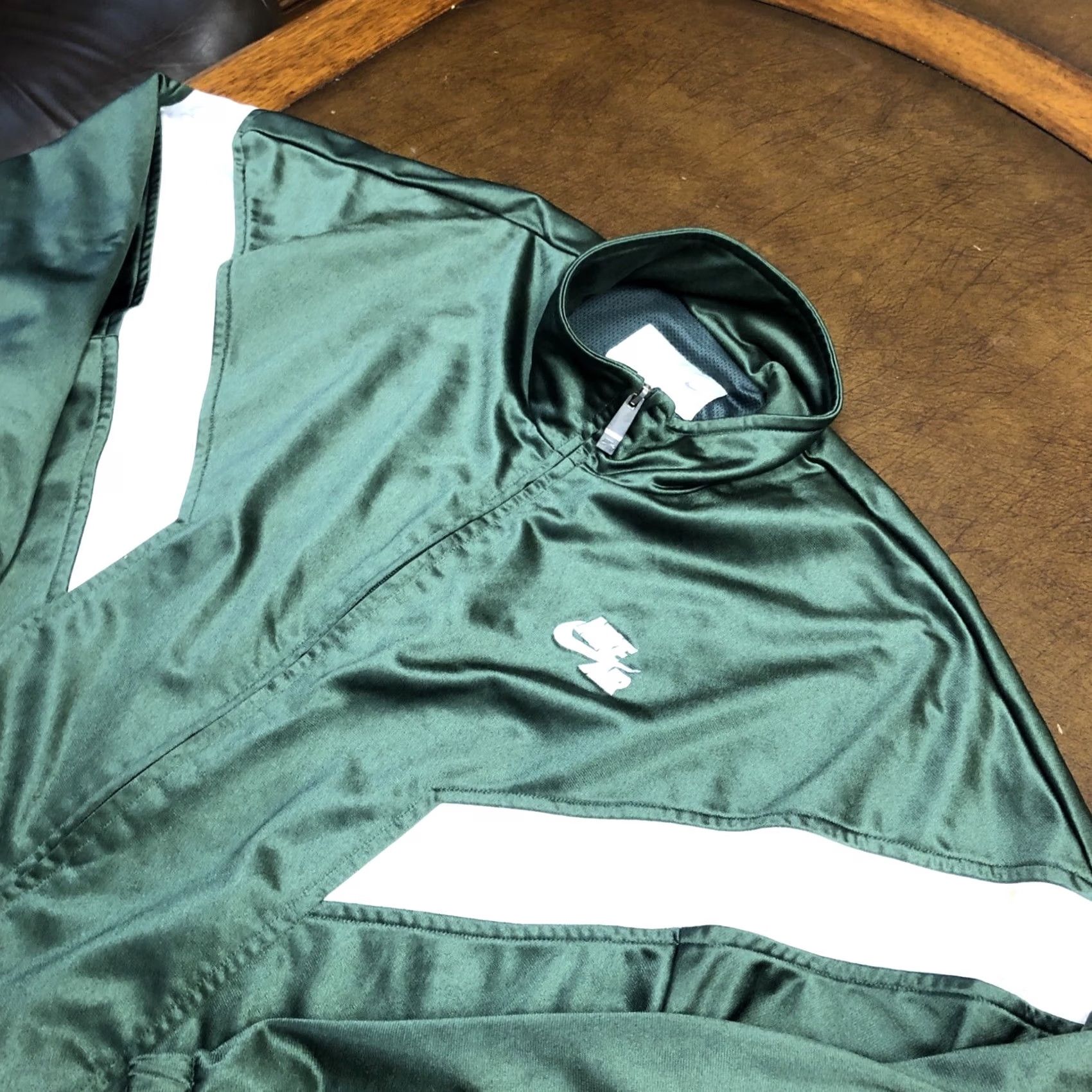 Nike Nike Air Vintage Full Zip Warm Up Jacket XL Green White Silver Tag Baggy Hip Hop Mens XL Green White Silver Tag Baggy Hip Hop Size US XL / EU 56 / 4 - 2 Thumbnail