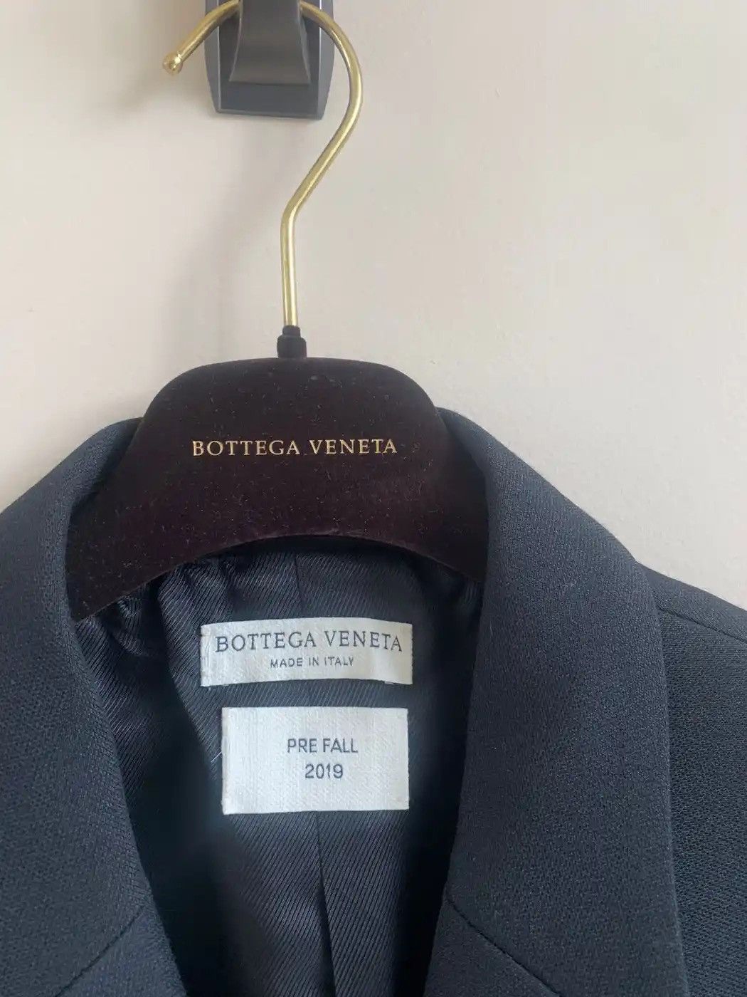 Bottega Veneta FALL19 56 Bottega Veneta Compact Dry Wool Long Classic Coat Size US XL / EU 56 / 4 - 7 Thumbnail