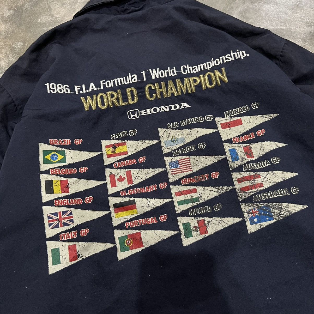 Honda Vintage 80s Honda Racing Team World Champion F.I.A Jacket Size US L / EU 52-54 / 3 - 3 Thumbnail