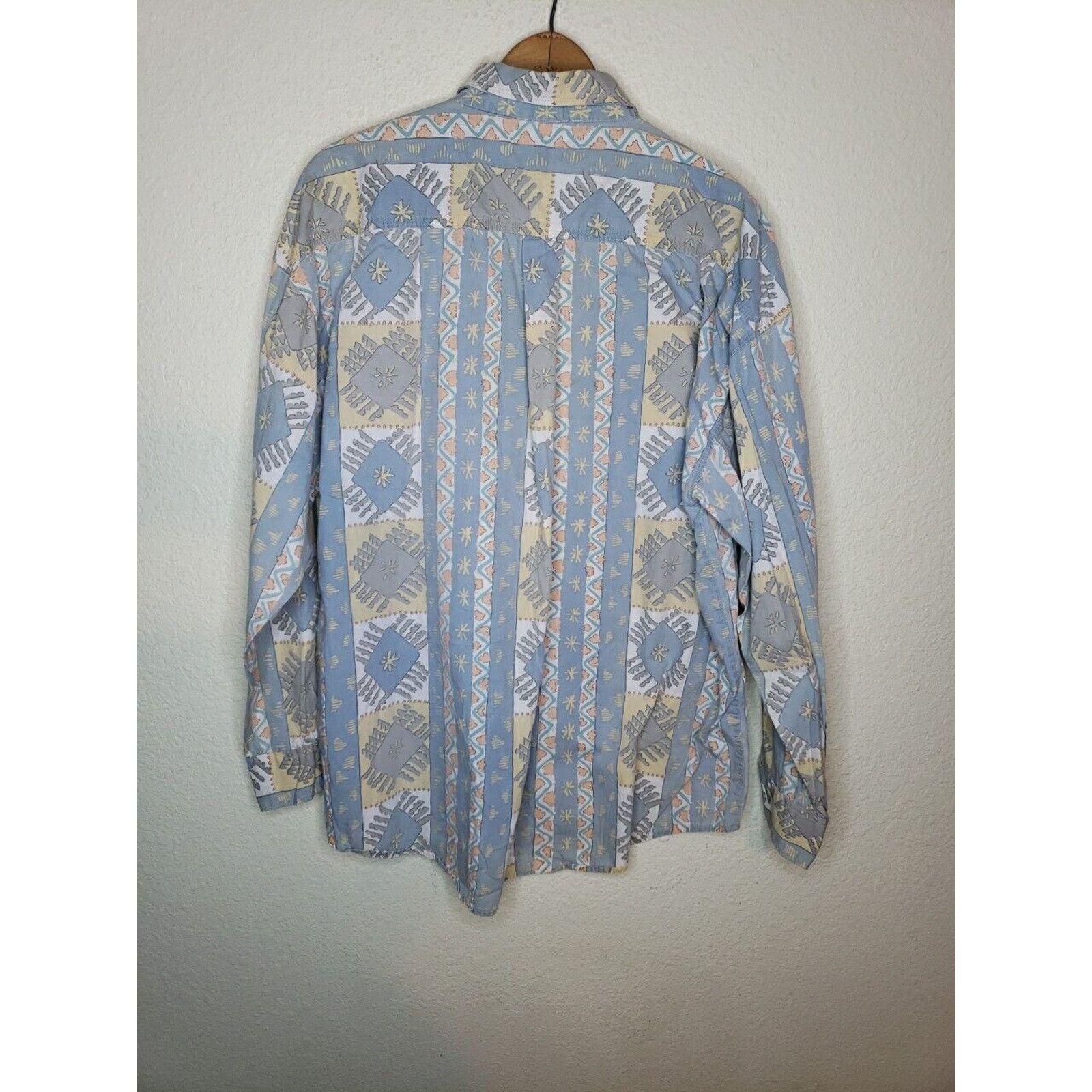 Other Vintage 90s International News Abstract Button Shirt MEDIUM Size US M / EU 48-50 / 2 - 11 Thumbnail