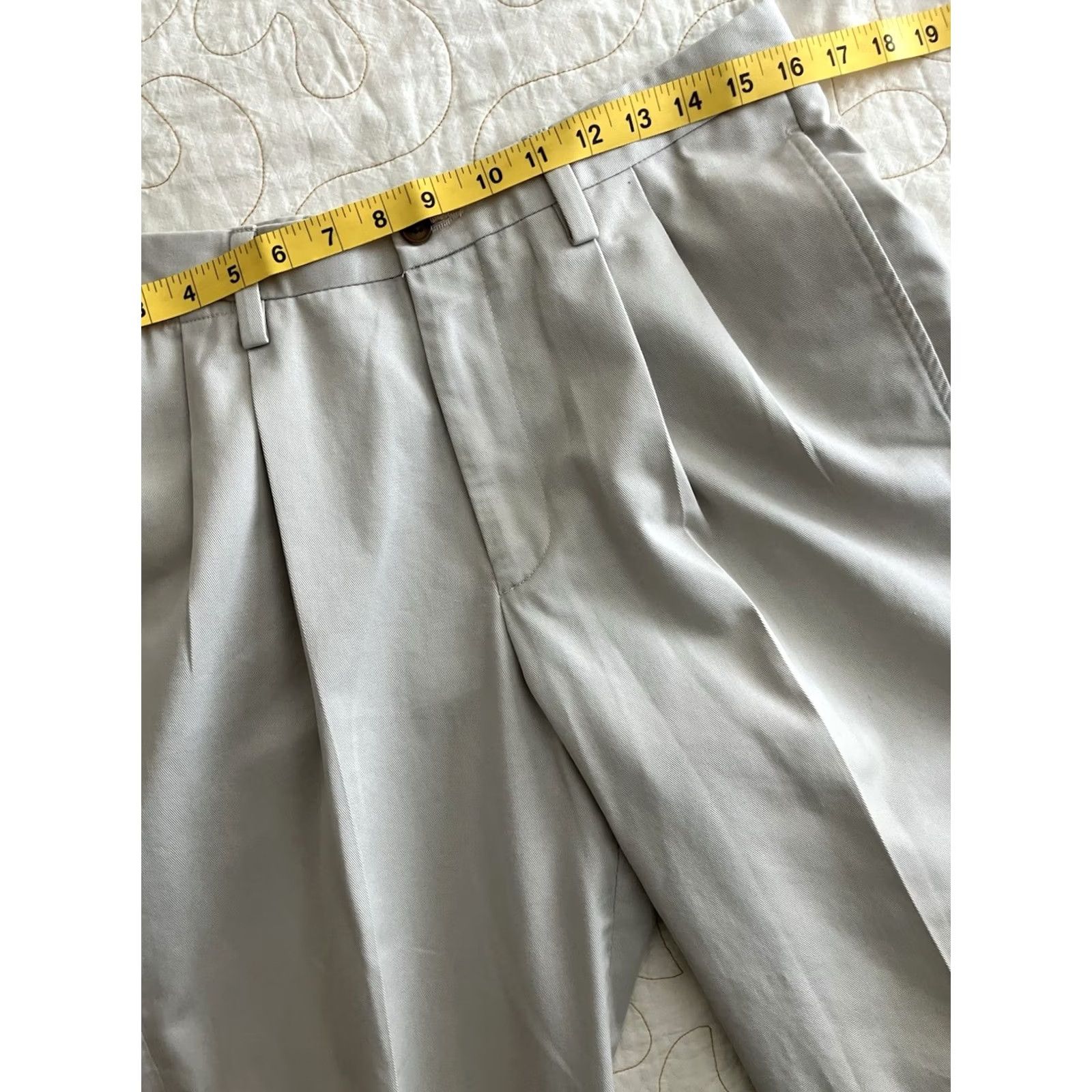 Eddie Bauer Eddie Bauer Everyday Performance Ruston Fit Tan Flat Front Men Pants 32x30 Beige Chino Flats Front Mens Size US 32 / EU 48 - 6 Thumbnail