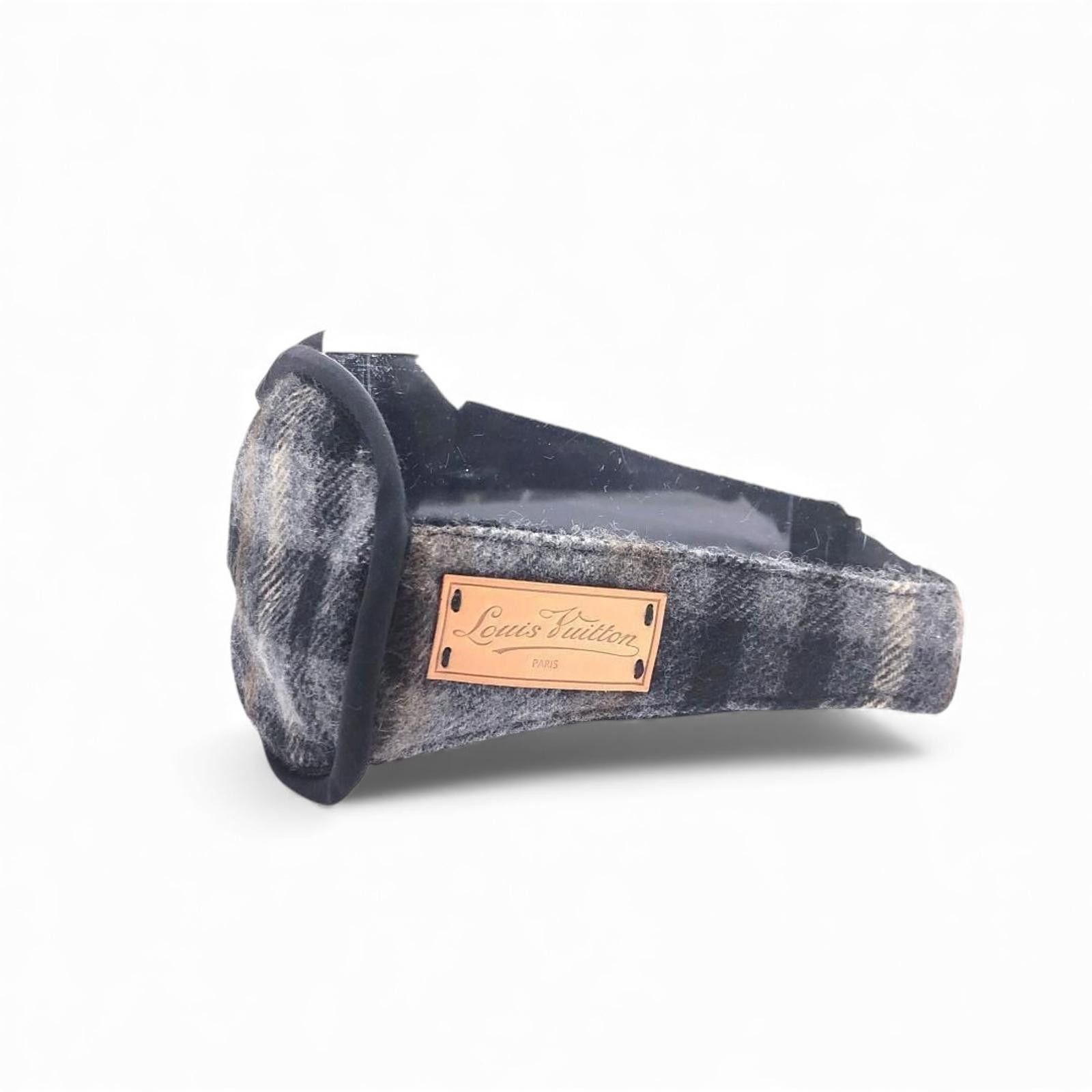 Louis Vuitton Louis Vuitton - Plaid Sleep Mask Eye Mask Size ONE SIZE - 3 Thumbnail