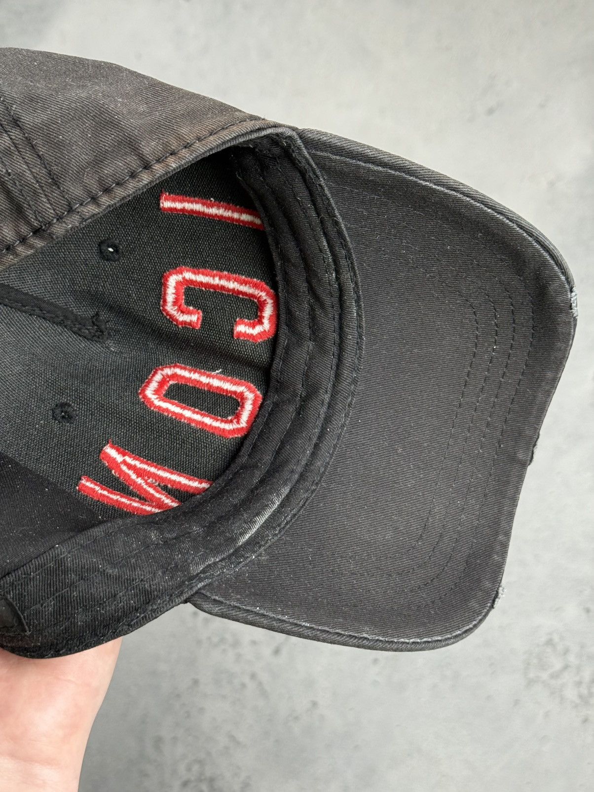 Dsquared2 Vintage Cap Dsquared2 Icon Born in Canada Faded Black Hat Size ONE SIZE - 9 Thumbnail
