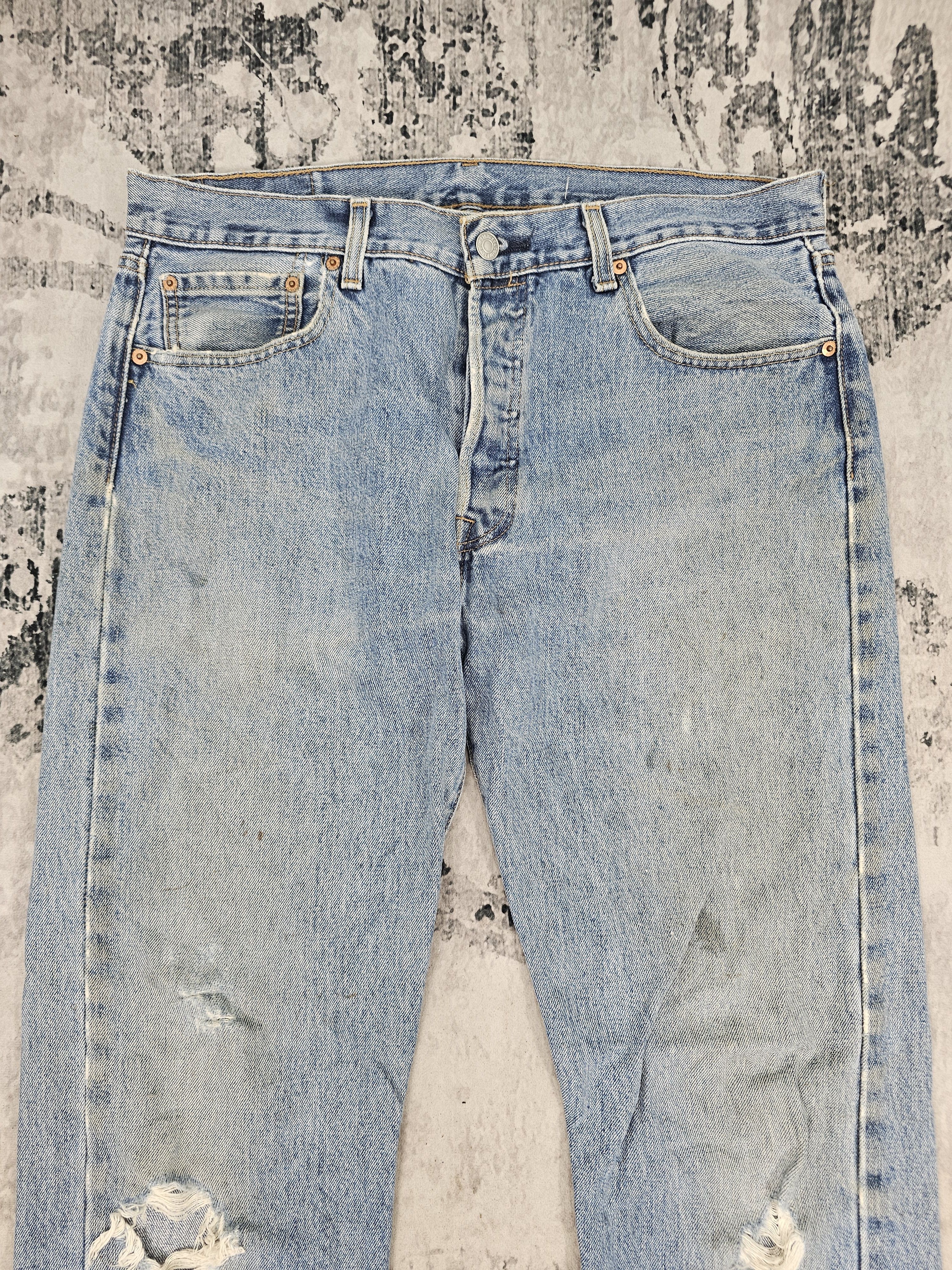Levi's Vintage Clothing LEVIS 501 Sun Faded Distressed Ripped Size 35X35 Jeans L0436 Size US 35 - 8 Thumbnail