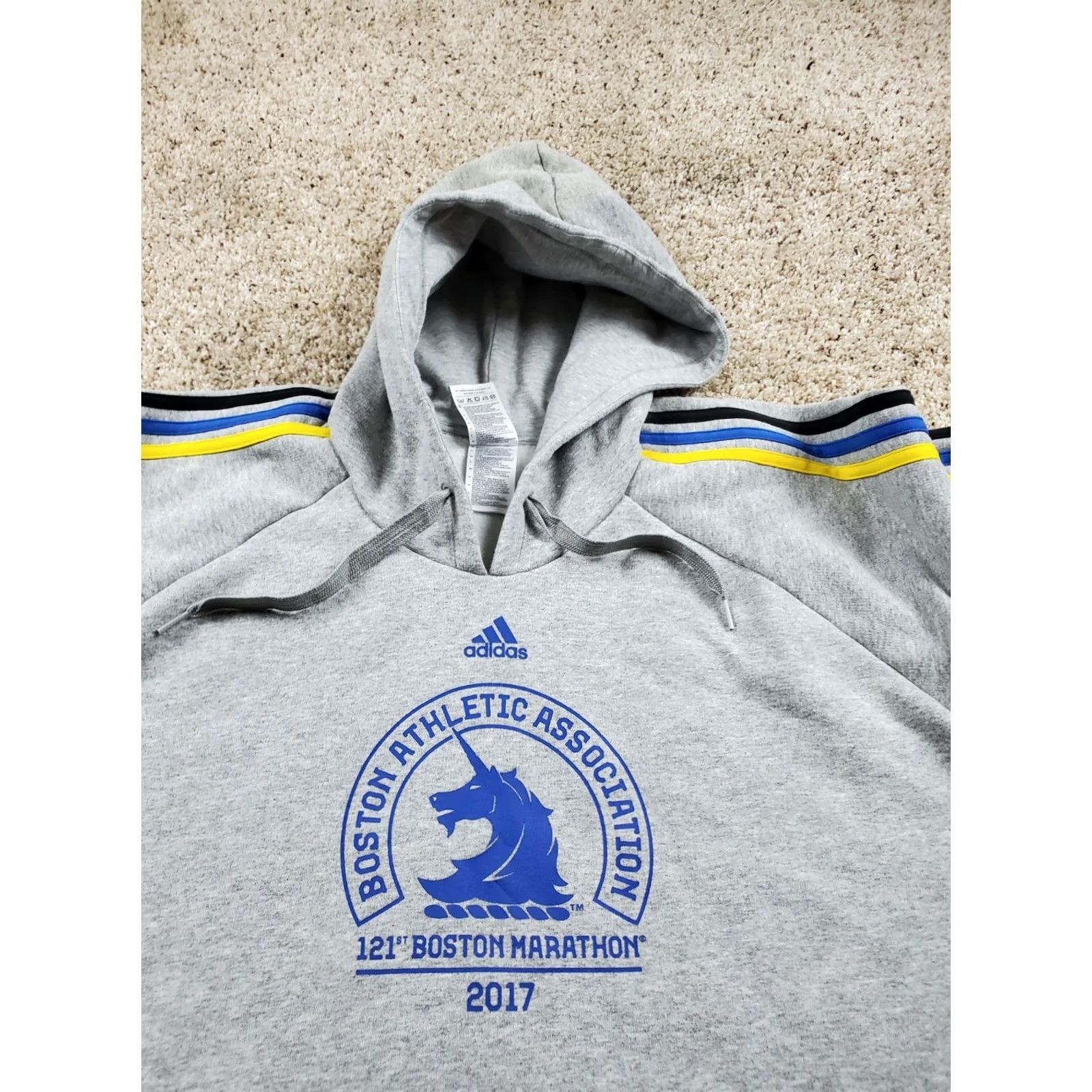 Adidas Adidas Boston Marathon 2017 Hoodie Mens 3XL Gray Long Sleeve Pullover Graphic Print 90s Cult Logo Crew Neck Sweatshirt Size US XXL / EU 58 / 5 - 6 Thumbnail