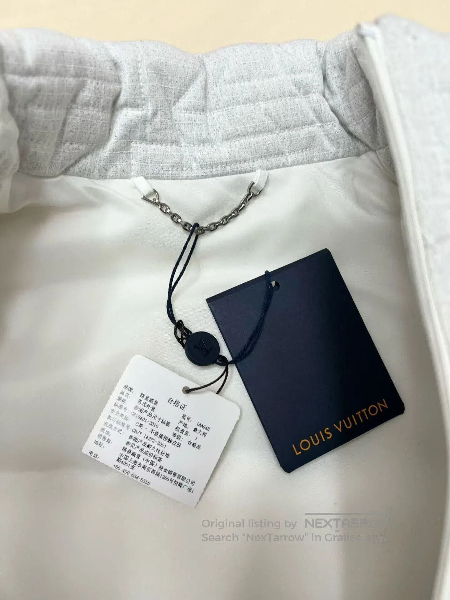 Louis Vuitton Louis Vuitton Embossed Vest with Tags. Size US M / EU 48-50 / 2 - 4 Thumbnail