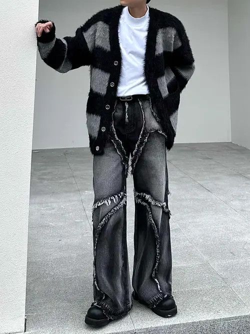 VIBE Baggy Embroidered Stacked Flare Denim Jeans, Opium Jeans Size US 32 / EU 48 - 2 Thumbnail