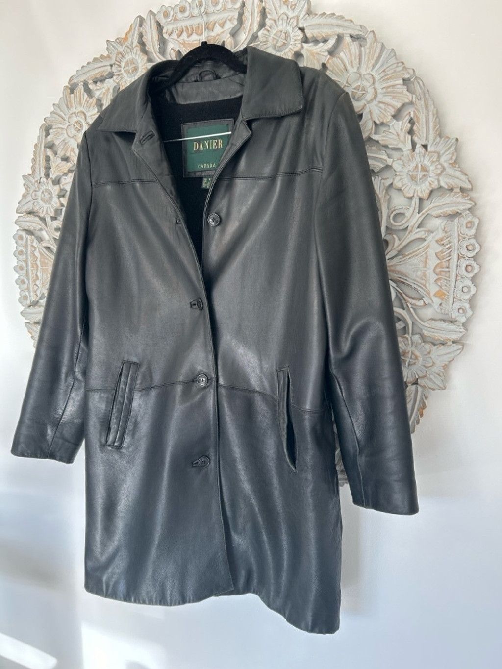 Danier vintage Danier Black Leather Jacket Size Large Size US L / EU 52-54 / 3 - 1 Thumbnail