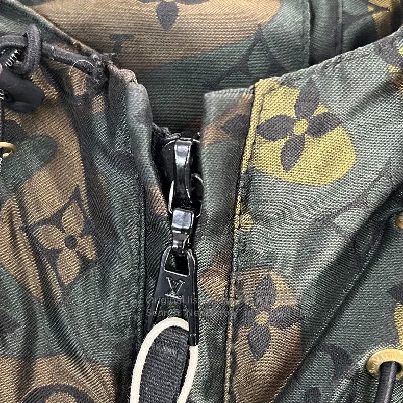 Louis Vuitton Louis Vuitton Presbyopic cotton-padded jacket Size XS / US 0-2 / IT 36-38 - 5 Thumbnail