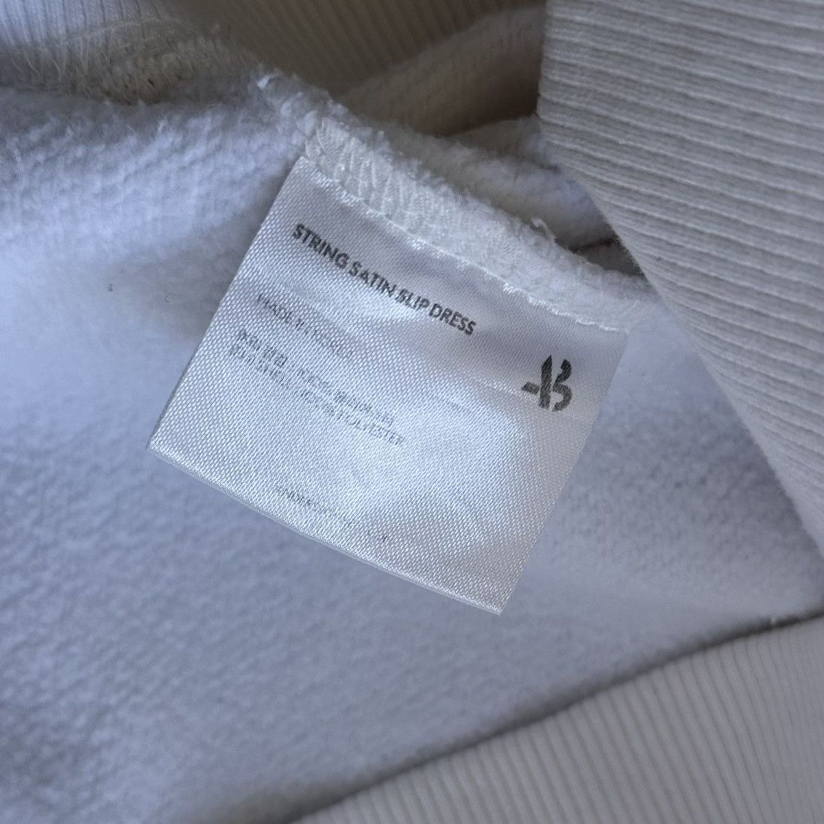 Andersson Bell ANDERSSON BELL PHOTO TEE KOREAN BRAND BIG LOGO Size US S / EU 44-46 / 1 - 14 Thumbnail