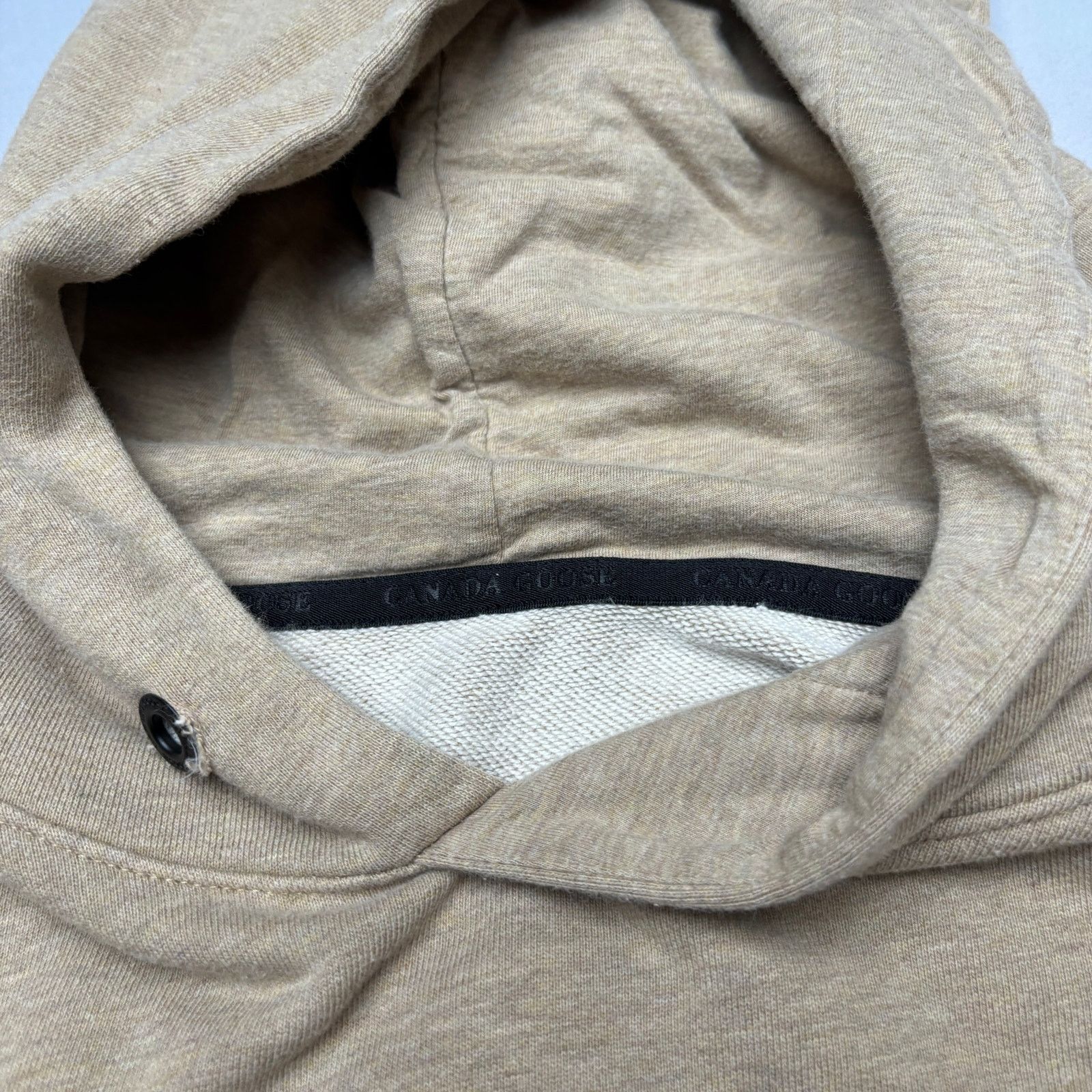 Canada Goose Canada Goose Arctic Logo Patch Hoodie Large Made in Italy Size US L / EU 52-54 / 3 - 6 Thumbnail