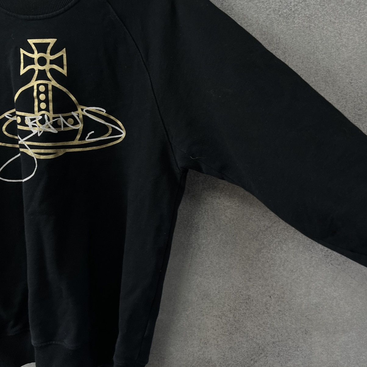Vivienne Westwood Vivienne Westwood Sweatshirt big Logo Vintage Size US S / EU 44-46 / 1 - 6 Thumbnail