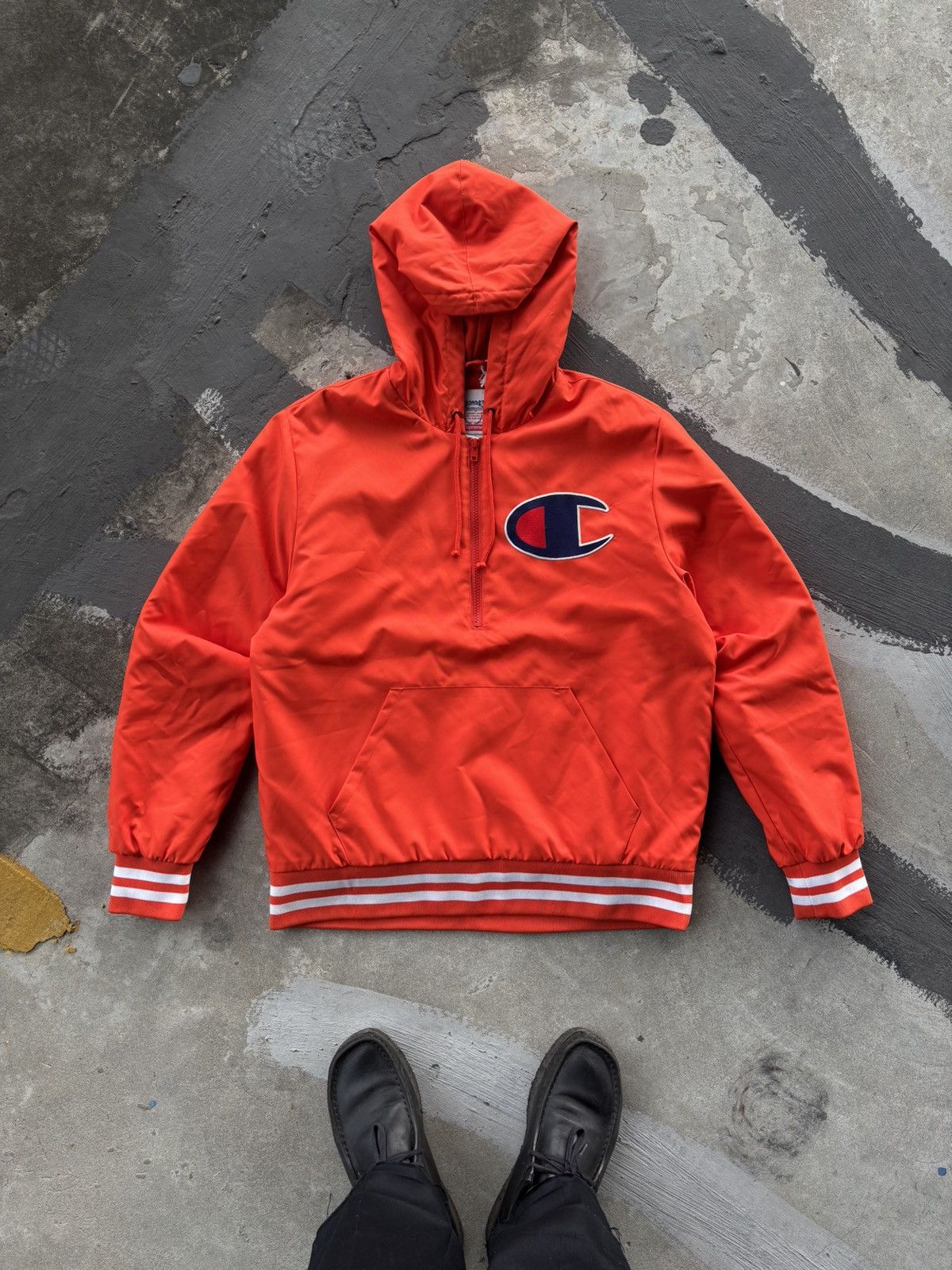 Champion × Supreme Supreme x Champion Size US M / EU 48-50 / 2 - 1 Thumbnail