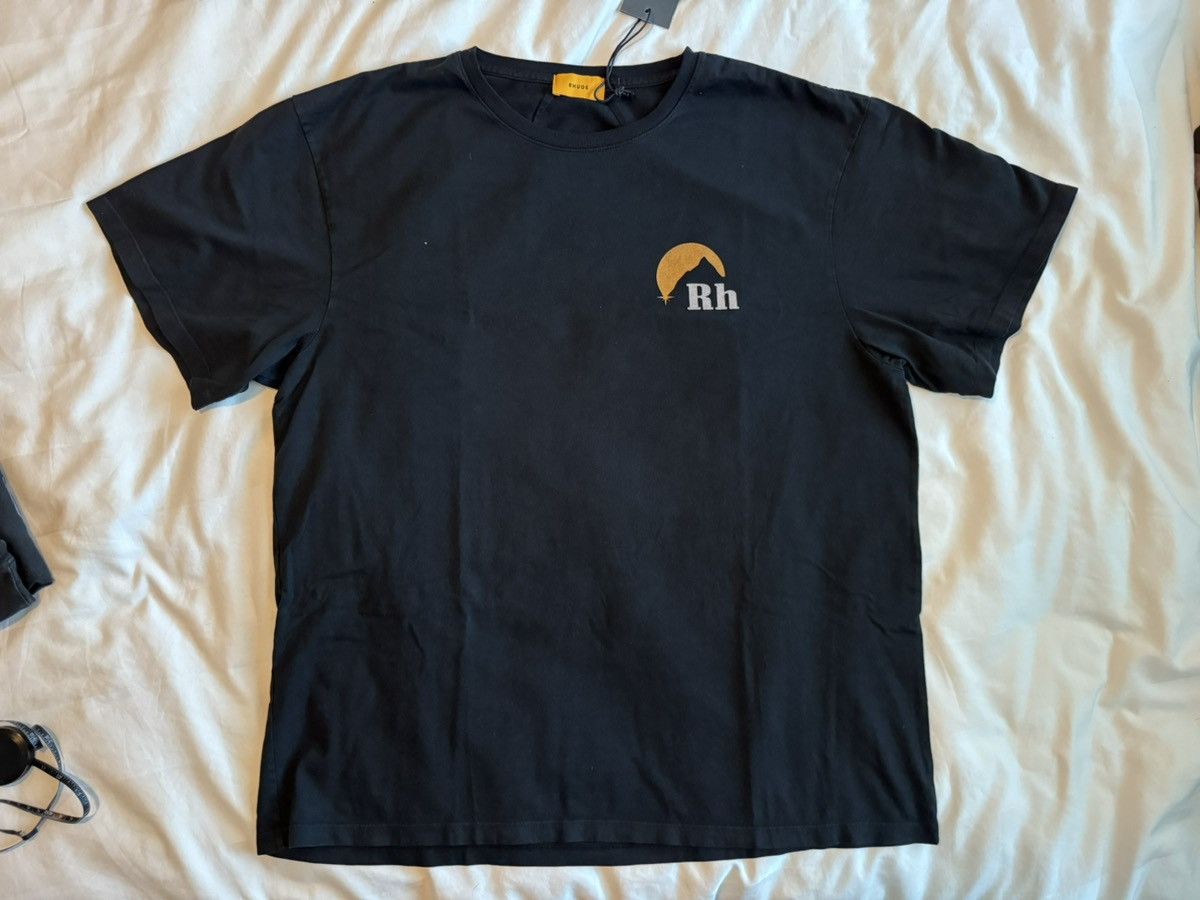【RHUDE】関税送料込 ムーンライトロゴ コットン Tシャツ RHUDE Moonlight Tシャツ | ニュートラル | FARFETCH JP