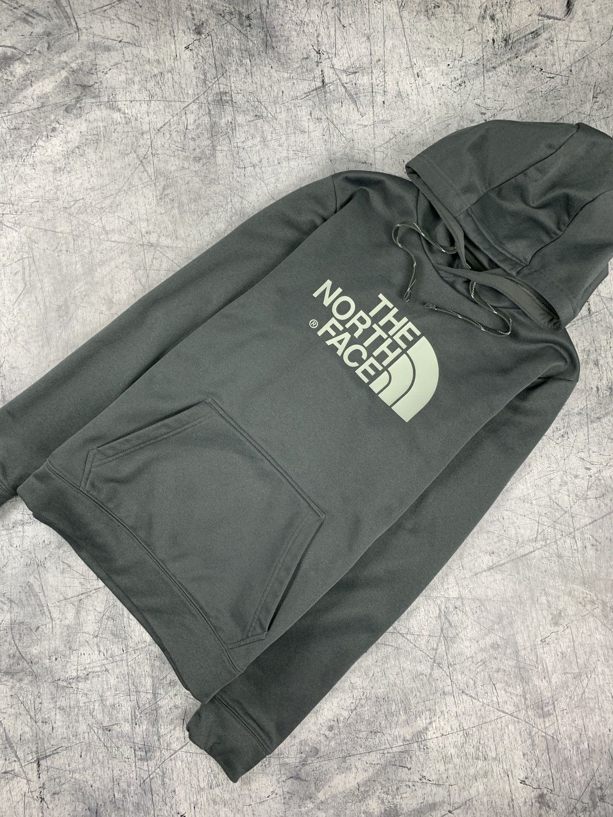 The North Face The North Face Logo Hoodie designer outdoor hiking Size US S / EU 44-46 / 1 - 1 Thumbnail