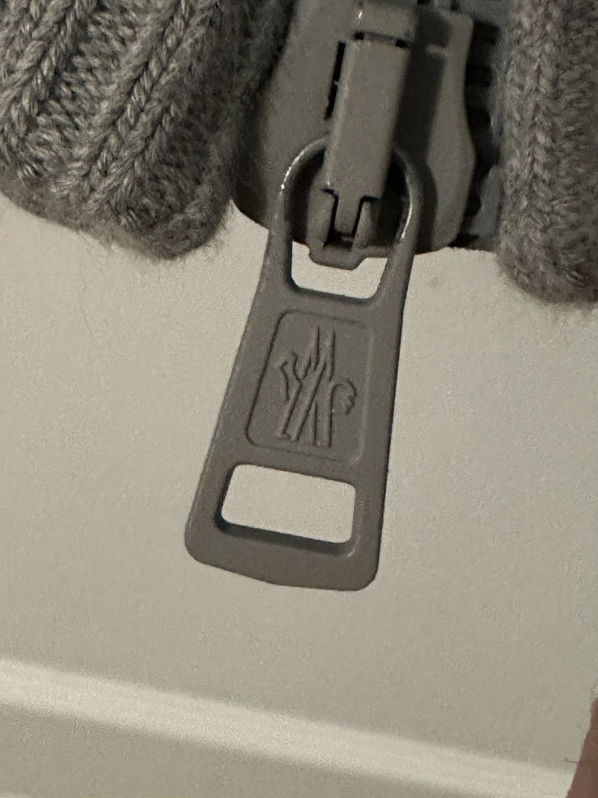 Moncler × Off-White Moncler x Off-White Zip-Up Hoodie Size US L / EU 52-54 / 3 - 12 Thumbnail