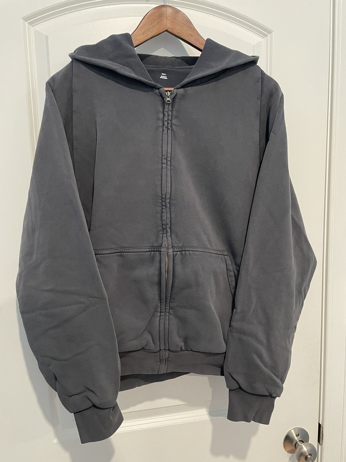 Balenciaga × Gap × Yeezy Yeezy Gap Zip Up Hoodie Poetic Black Small Size US S / EU 44-46 / 1 - 1 Thumbnail