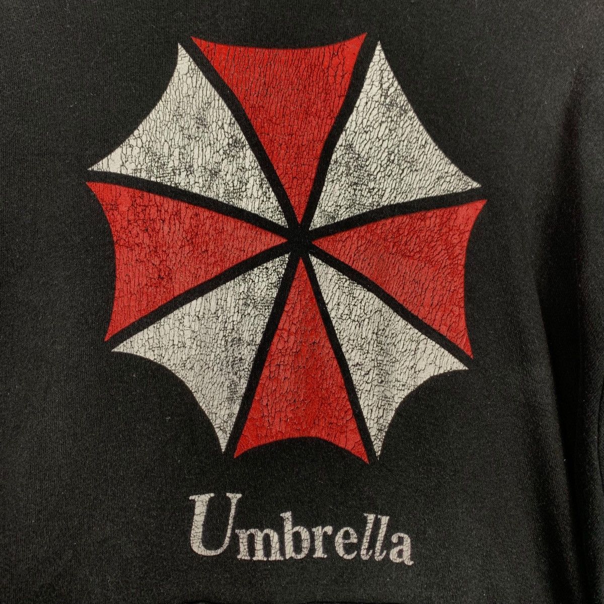 Japanese Brand BIOHAZARD Umbrella Big Logo Capcom Hoodies #2217-C98 Size US L / EU 52-54 / 3 - 10 Thumbnail