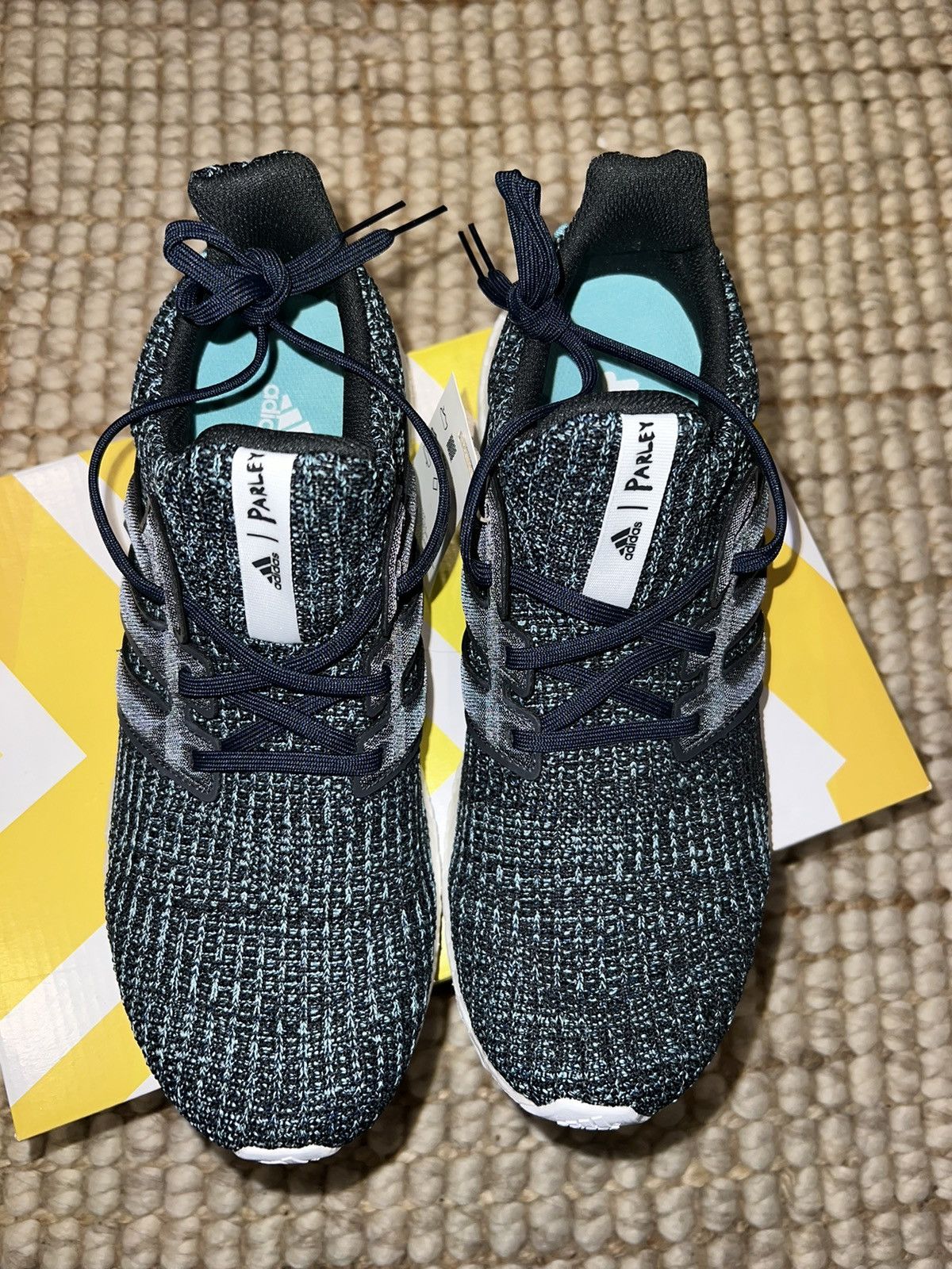 Adidas Adidas Ultra Boost Parley Size US 9.5 / EU 42-43 - 3 Thumbnail