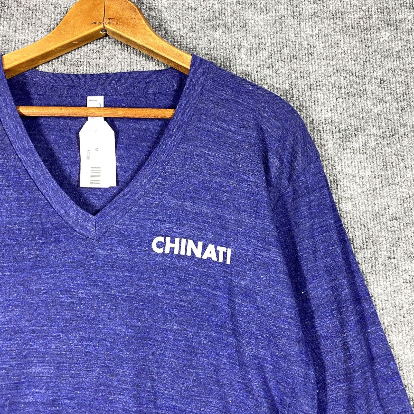 American Apparel Chinati Foundation T Shirt M Donald Judd Marfa Texas Long Sleeve V Neck NWT Blue Size US M / EU 48-50 / 2 - 2 Thumbnail