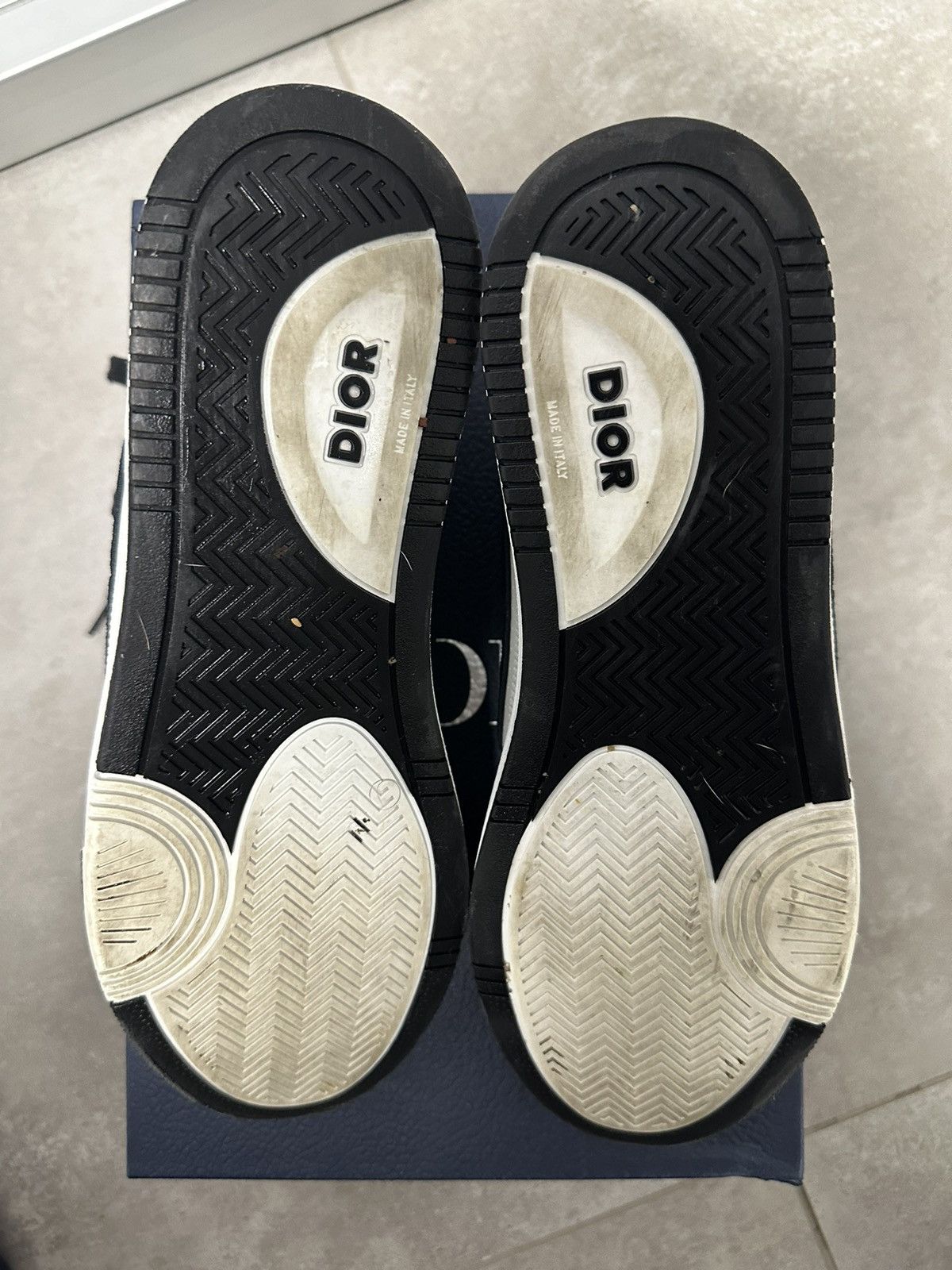 Dior B57 Mid-Top Sneaker - 11.5 US Size US 11.5 / EU 44-45 - 16 Thumbnail