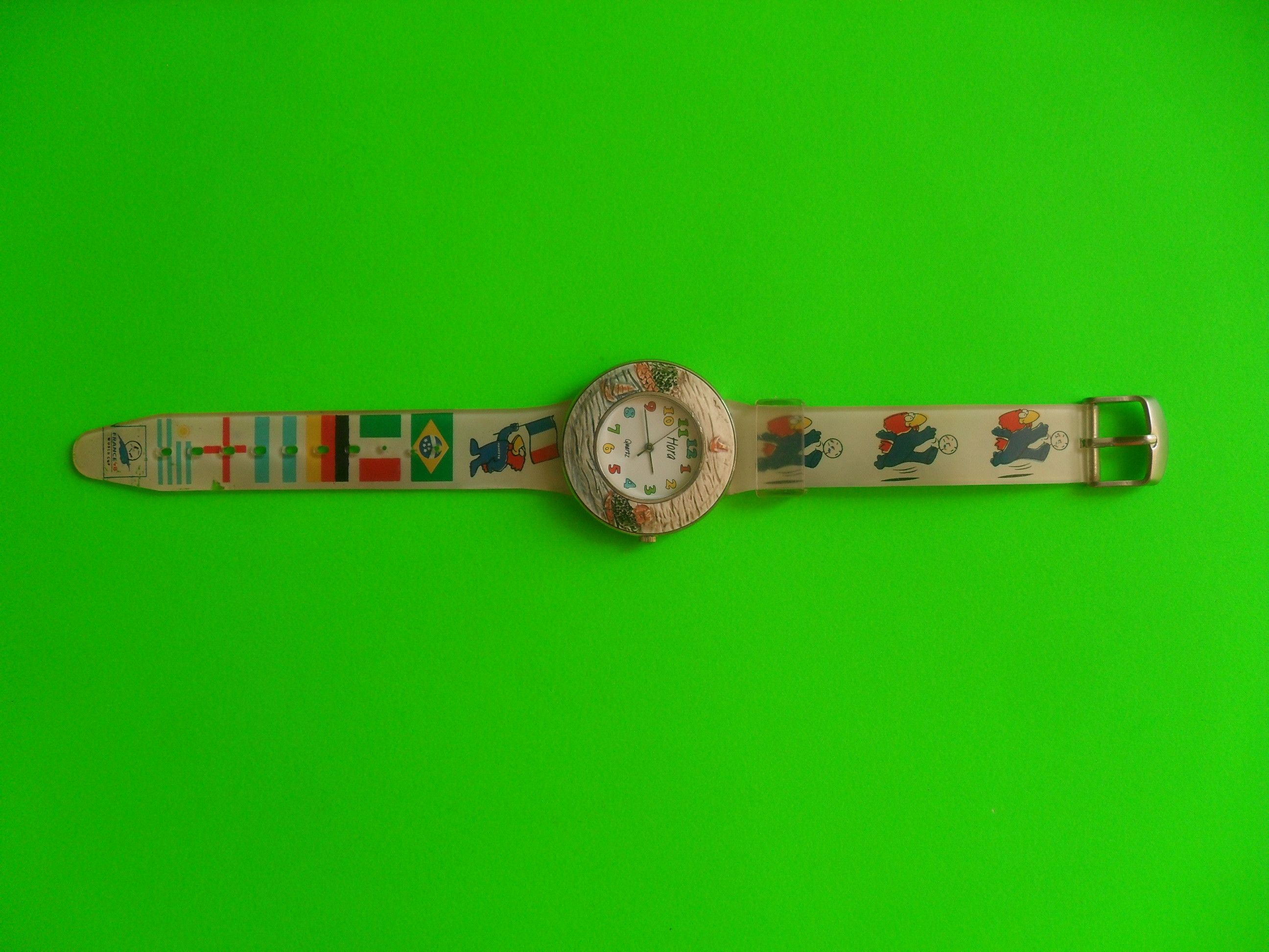 Vintage PRETTY VINTAGE WOMEN'S CERAMIC BRACELET WATCH. Size ONE SIZE - 3 Thumbnail