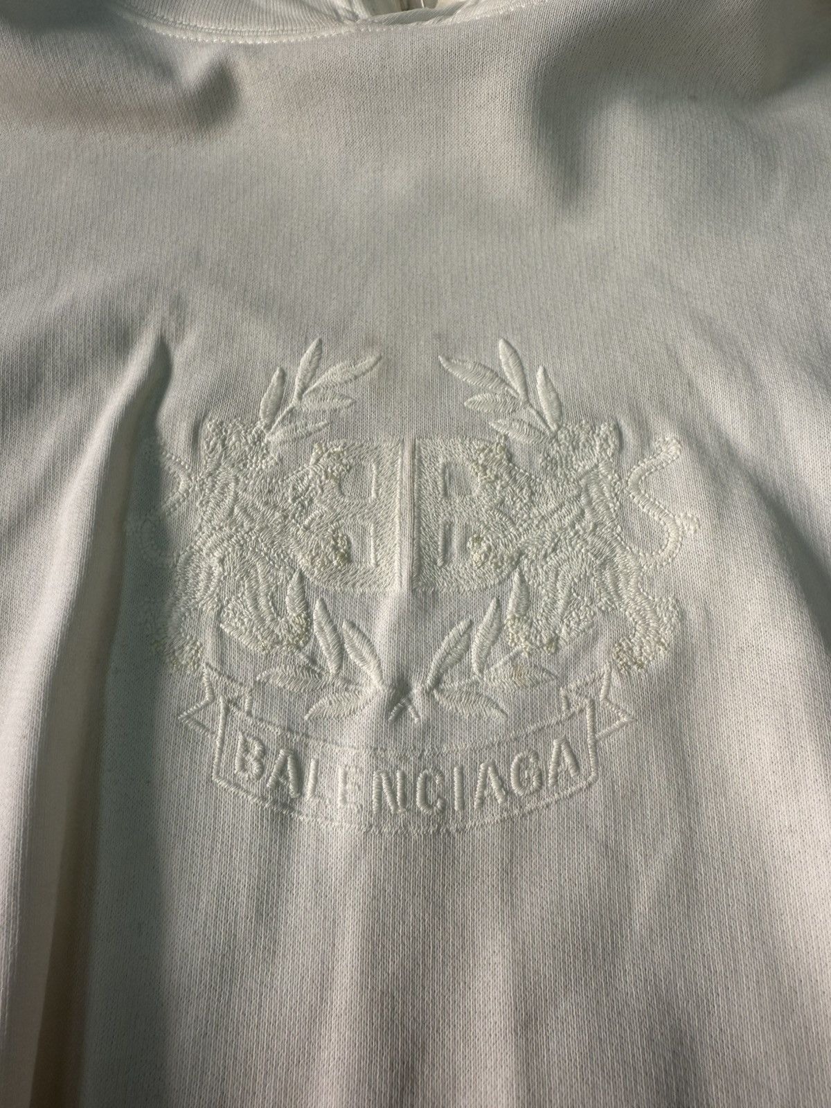 Balenciaga Balenciaga Glow In The Dark Hoodie “White” Size US XL / EU 56 / 4 - 2 Thumbnail