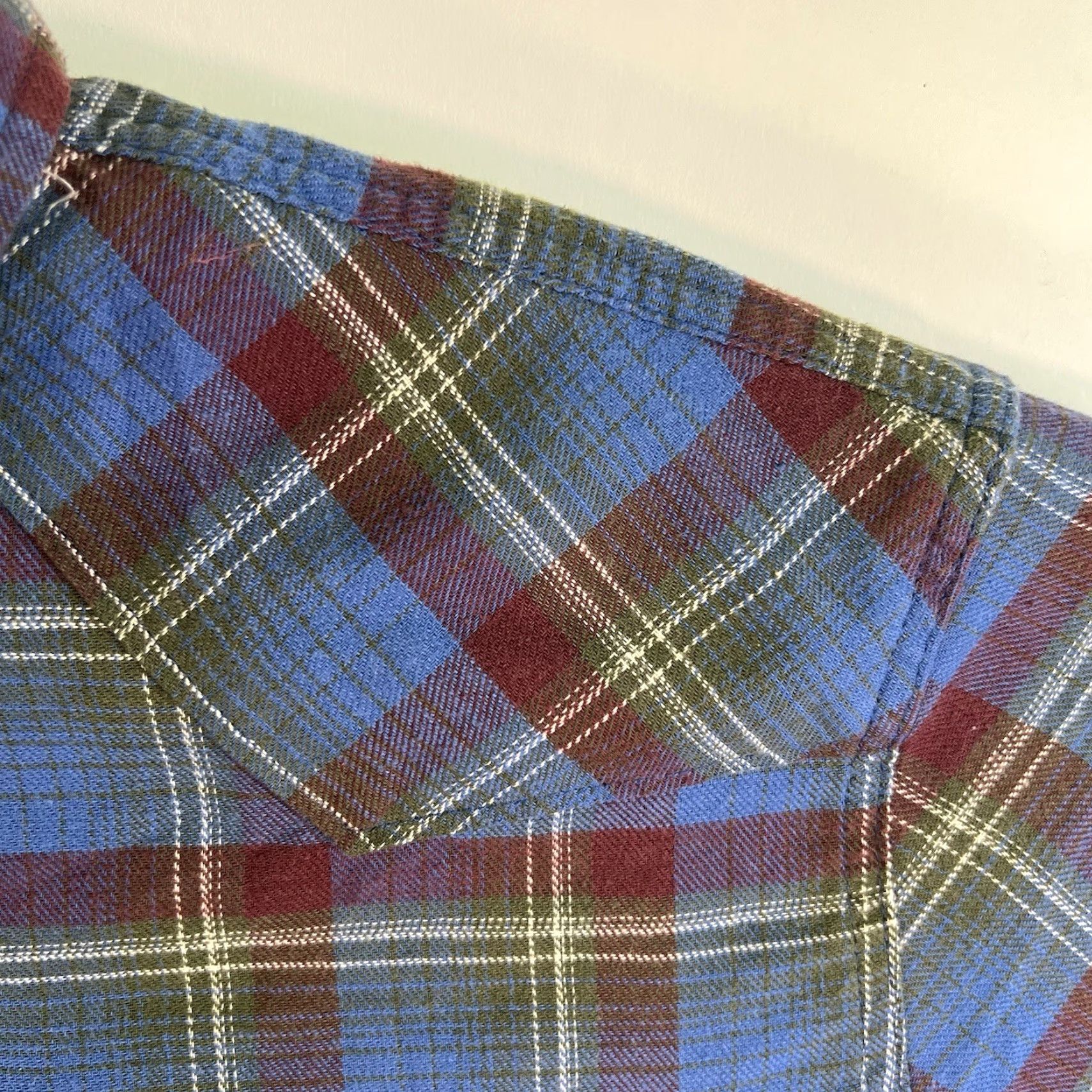 Wrangler VINTAGE Wrangler Men’s Button-Up Shirt Long Sleeve Plaid Flannel Western Casual Size L Blue Size US L / EU 52-54 / 3 - 2 Thumbnail