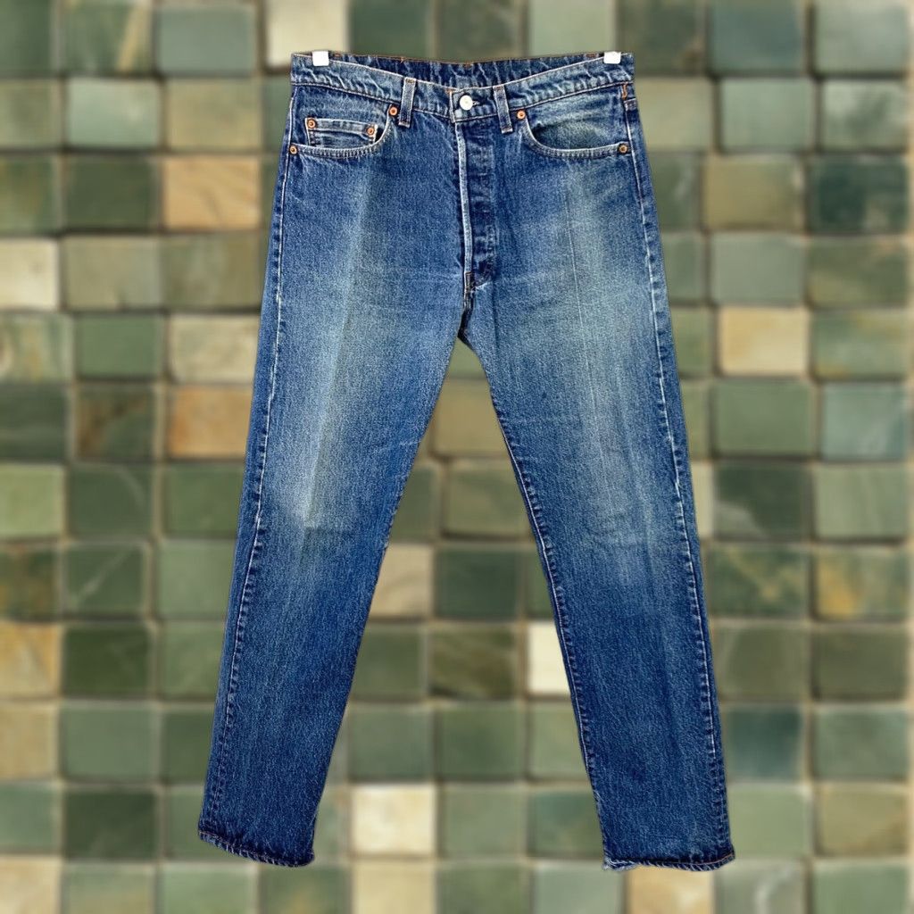 Levi's VINTAGE Levi's Jean Levi Strauss Button Fly 501 XX 34x38 32.5 Inseam Blue Denim Men Jeans Medium Wash 100% Cotton Size US 38 / EU 54 - 1 Thumbnail