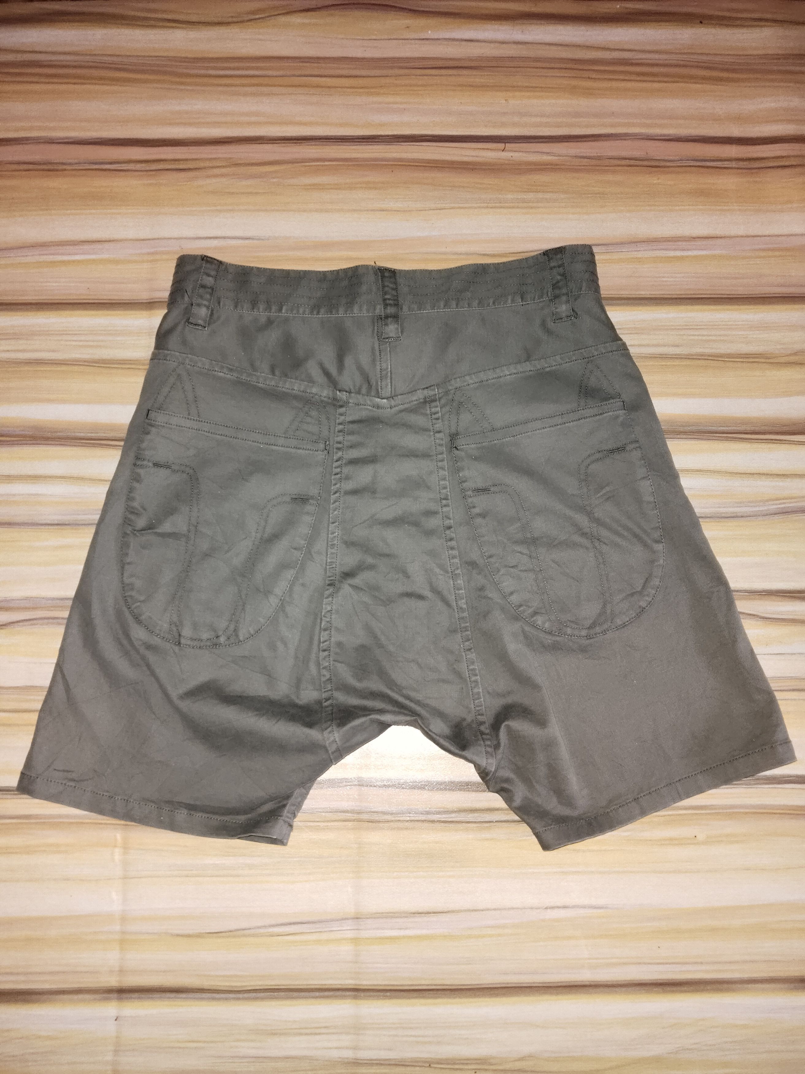 Tsumori Chisato TSUMORI CHISATO Short Pants Size US 32 / EU 48 - 3 Thumbnail