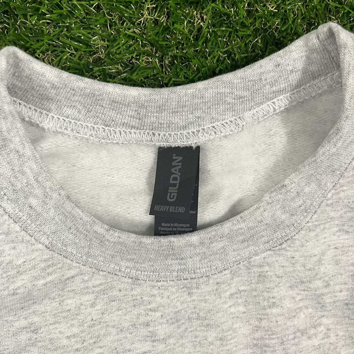 Gildan Grey sweatshirt Size US M / EU 48-50 / 2 - 3 Thumbnail