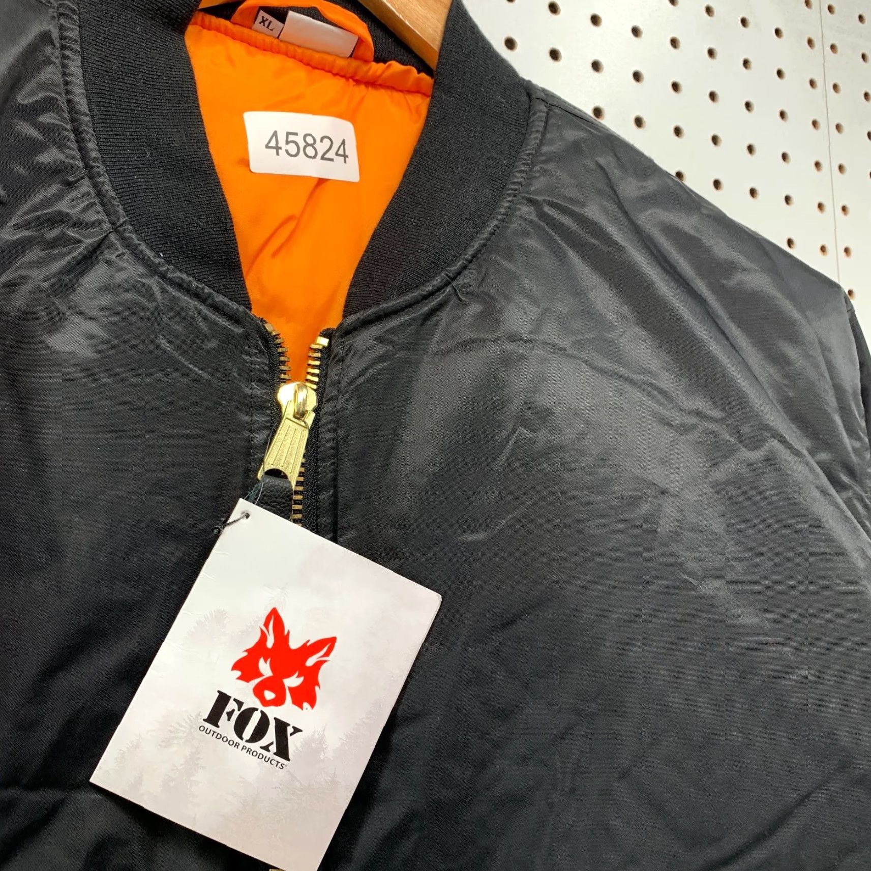 Vintage VINTAGE Fox MA-1 Bomber Flight Jacket Mens XL Black Orange Liner Military NWT Size US XL / EU 56 / 4 - 6 Thumbnail