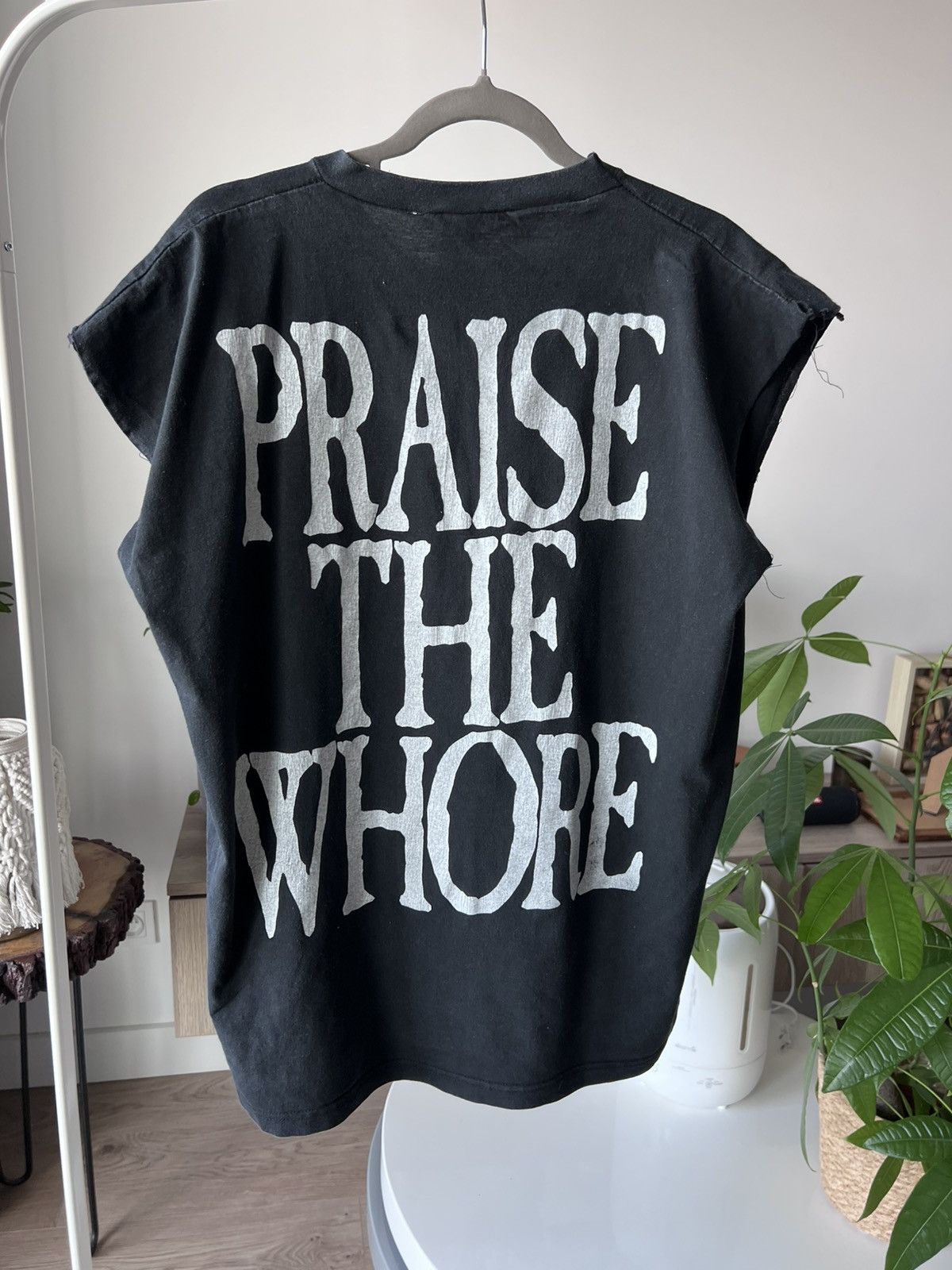 Band Tees Vintage 1998 Cradle of Filth "Praise The Whore" Metal Band Size US XL / EU 56 / 4 - 6 Thumbnail