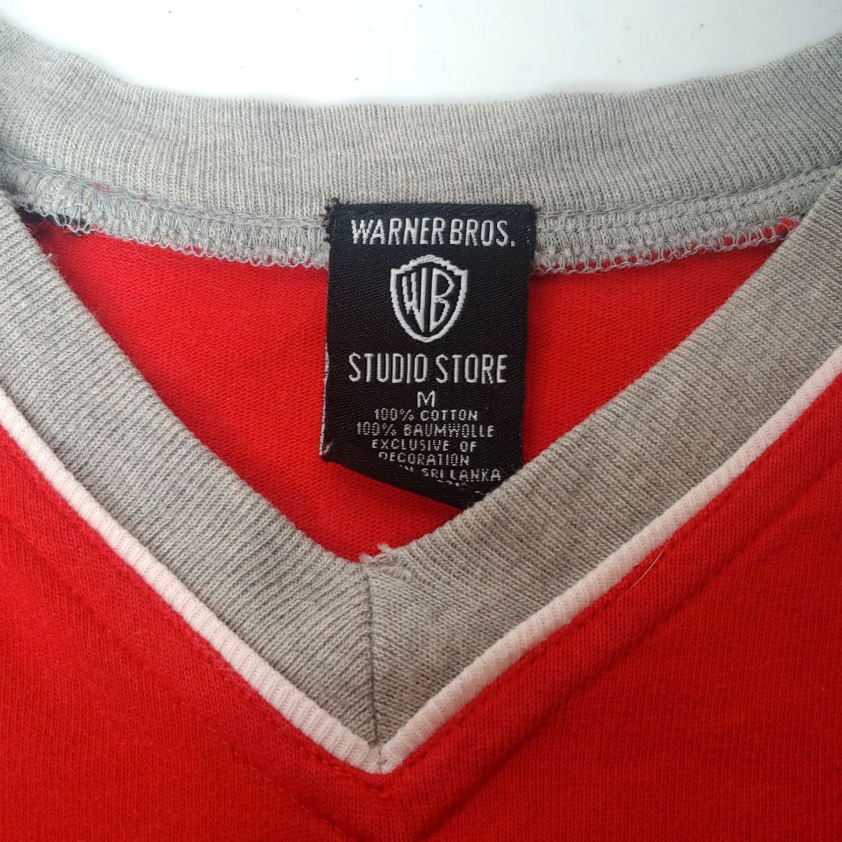 Vintage VINTAGE Warner Brothers Studio Store Shirt M Bugs Bunny Taz Marvin The Martian 90s Cartoon Red Shirt Mens Size US M / EU 48-50 / 2 - 7 Thumbnail