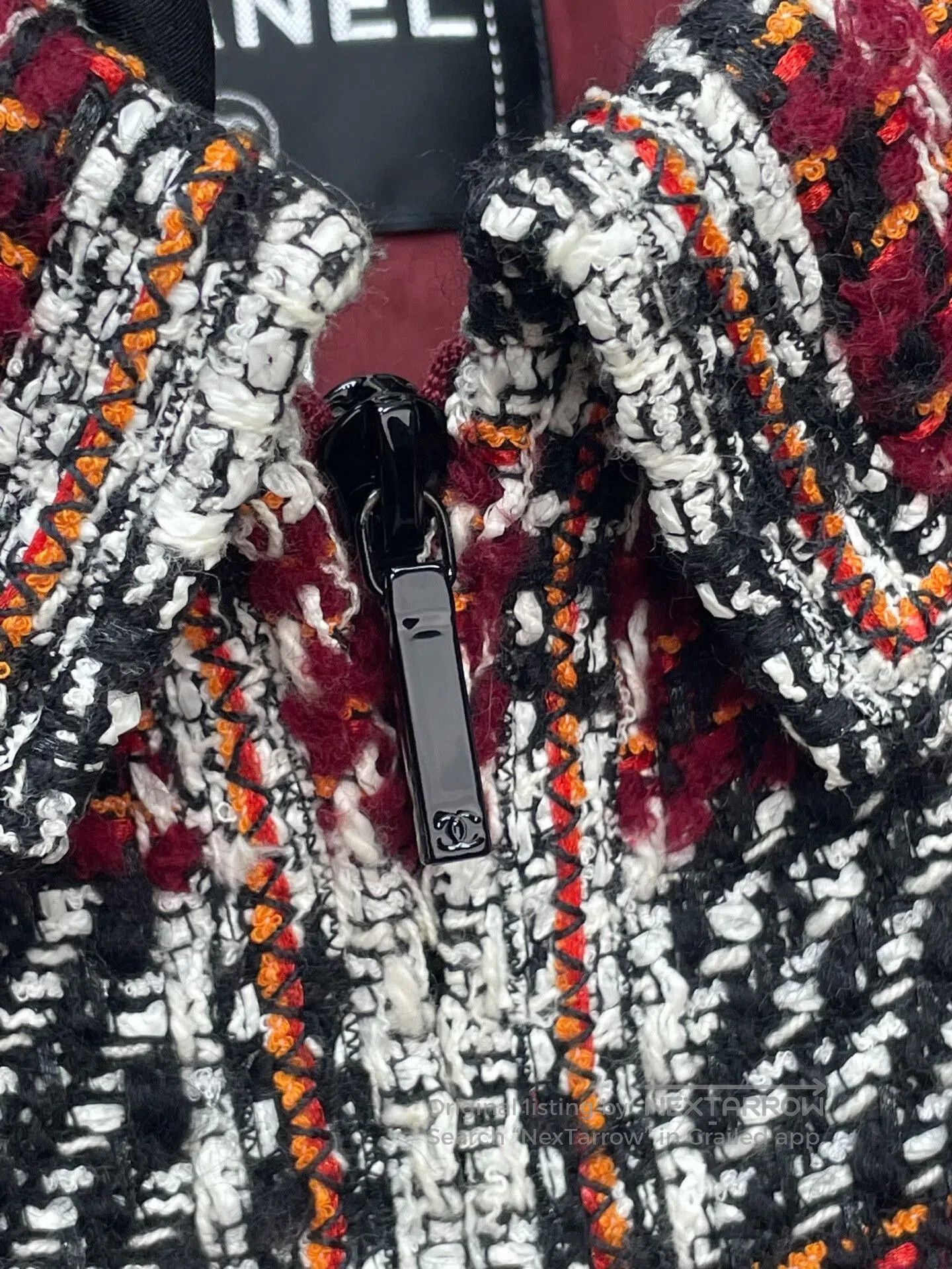 Karl Lagerfeld Chanel Fall/Winter Plaid Short Coat. Size XS / US 0-2 / IT 36-38 - 3 Thumbnail