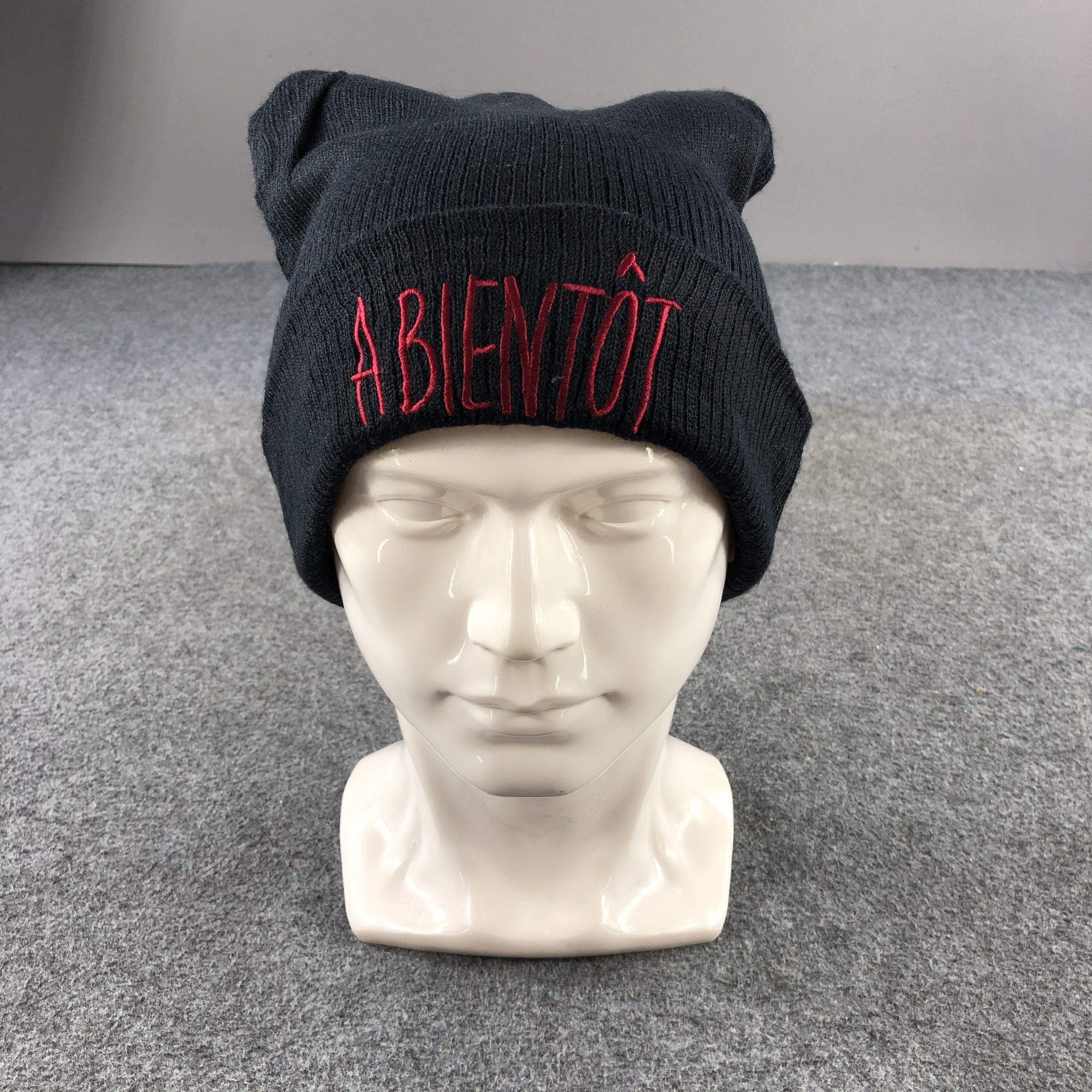 Vintage Unknown A Bientot Beanie Snowcap Snow Hat B499 Size ONE SIZE - 1 Thumbnail