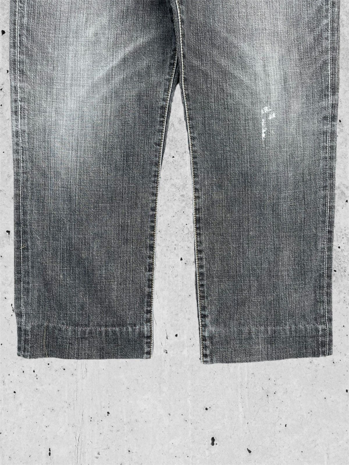 Jean × Wrangler 🔥 Wrangler Black Distressed Denim W34 🔥 Size US 34 / EU 50 - 4 Thumbnail