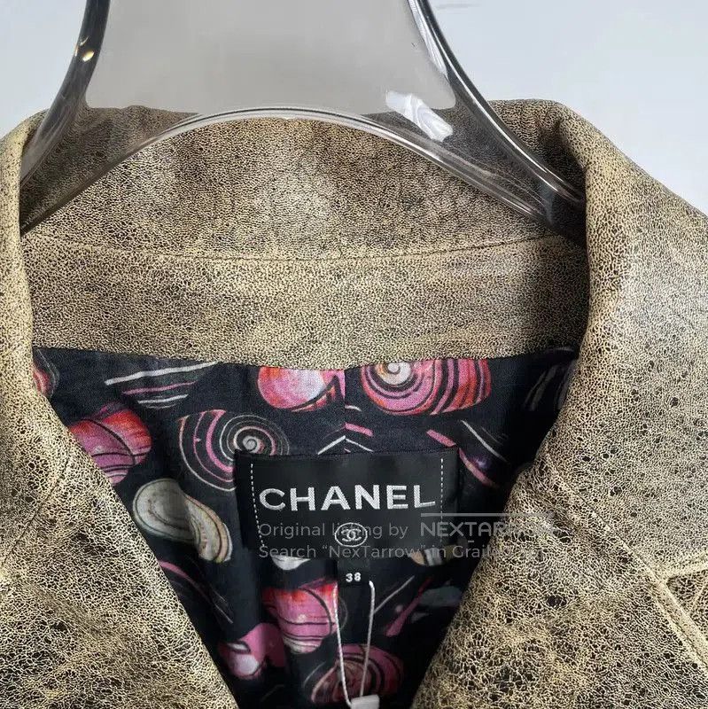 Chanel Chanel Vintage Brown Distressed Leather Cardigan . Size M / US 6-8 / IT 42-44 - 4 Thumbnail